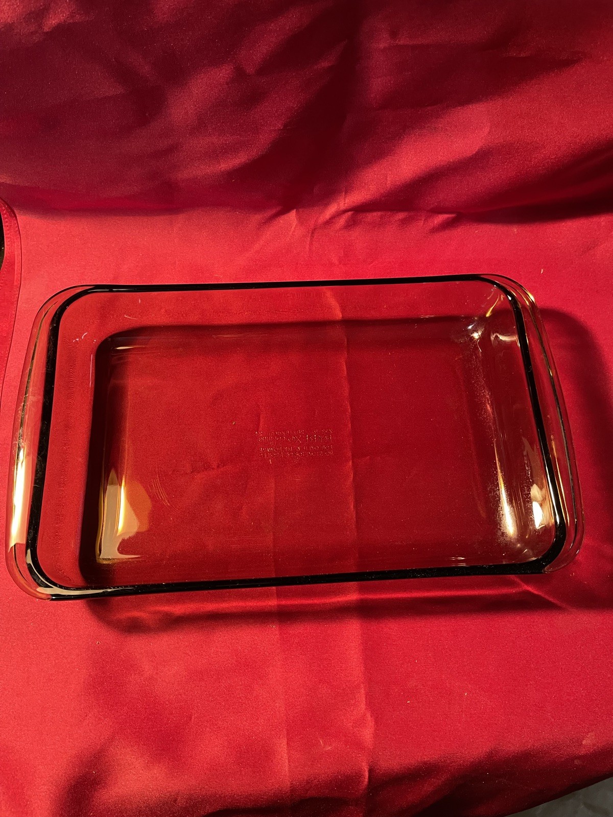 Vintage Pyrex 2Qt L Oblong Rectangular Glass Baking Dish in Rattan Basket Retro