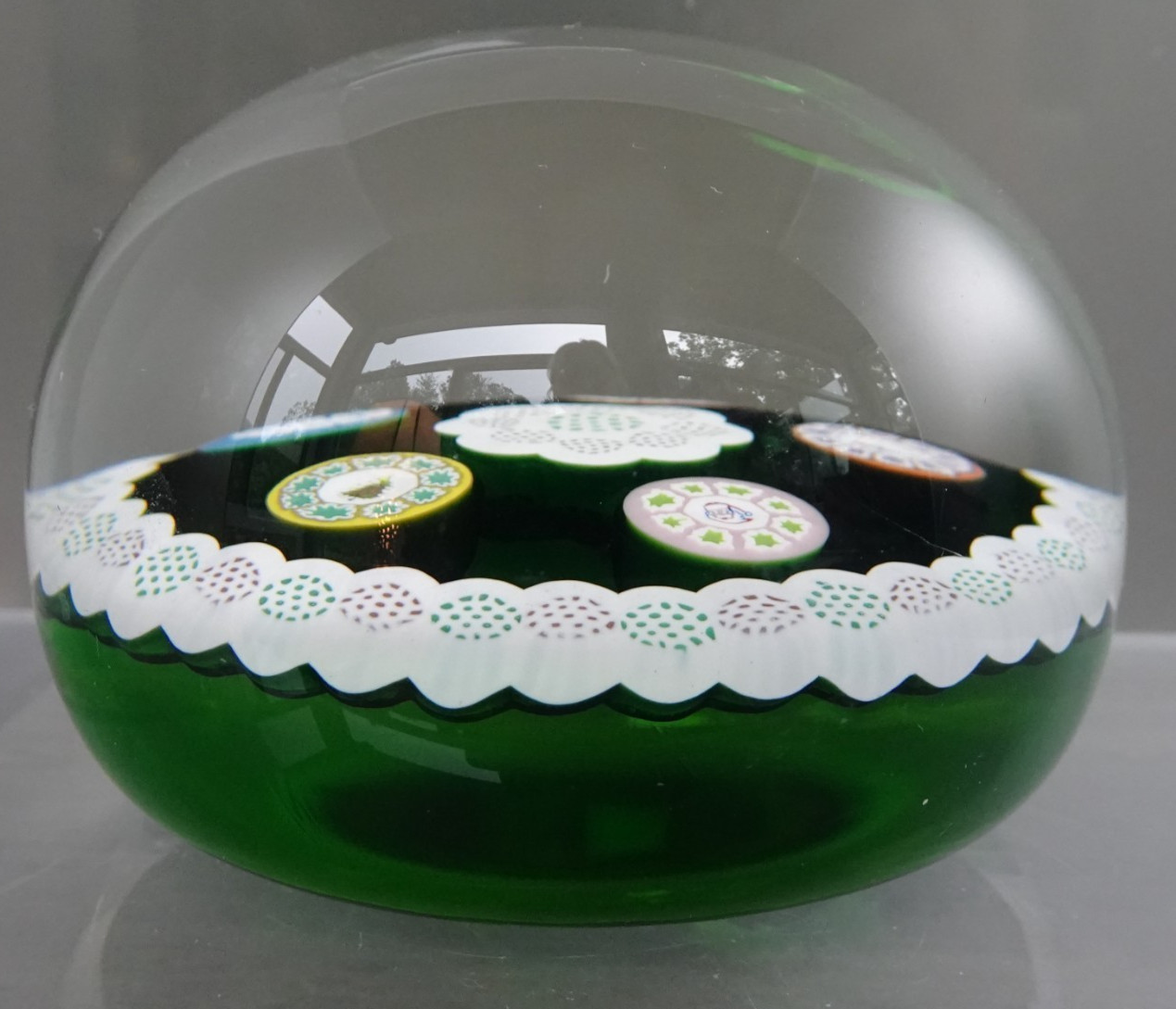 Perthshire Glass L/E 1981 Christmas Silhouettes Millefiori Paperweight #119