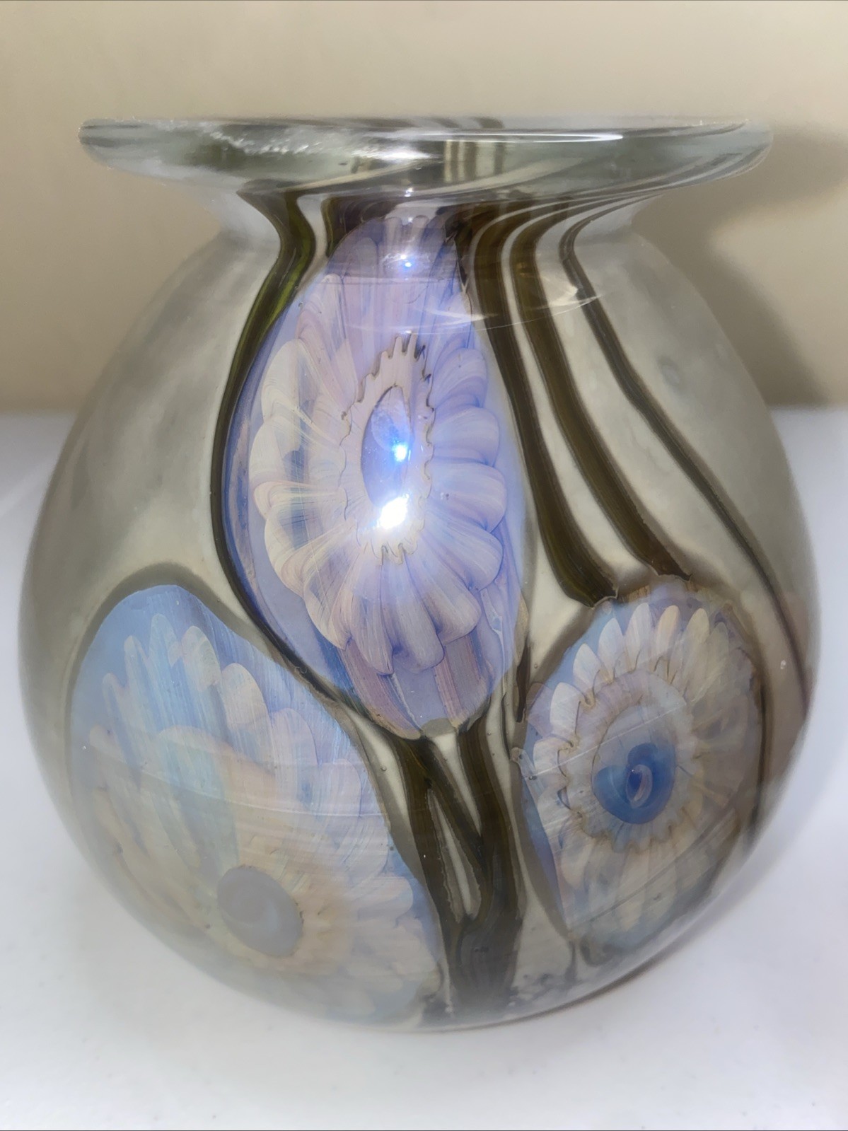 Stunning Rare 2006 Signed Robert Eickholt Abstract Art Glass Vase