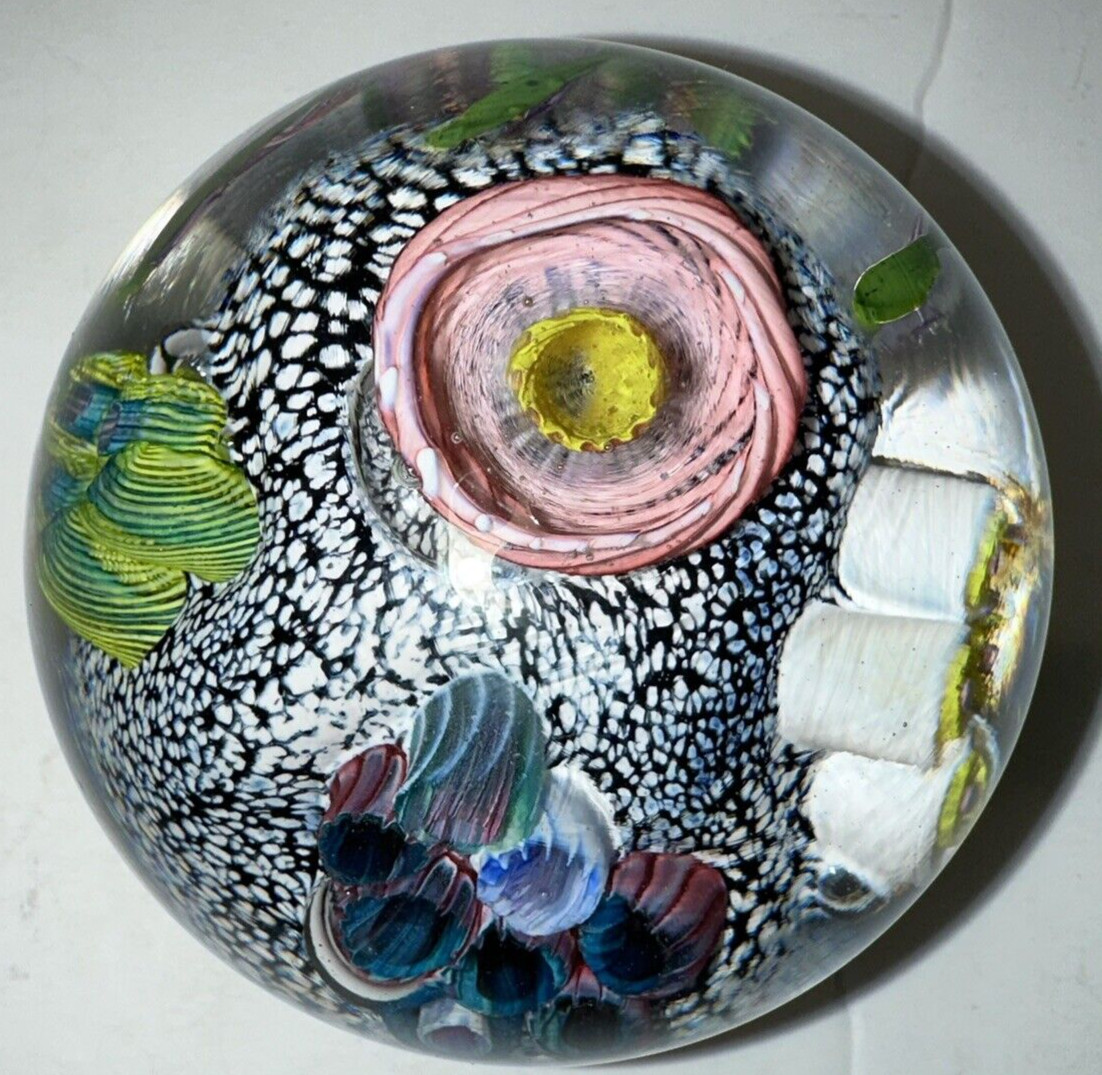Artisan 1991 M E Mark Eckstrand 3.5″ Art Glass Sea Life Paperweight 1 lb 14 oz