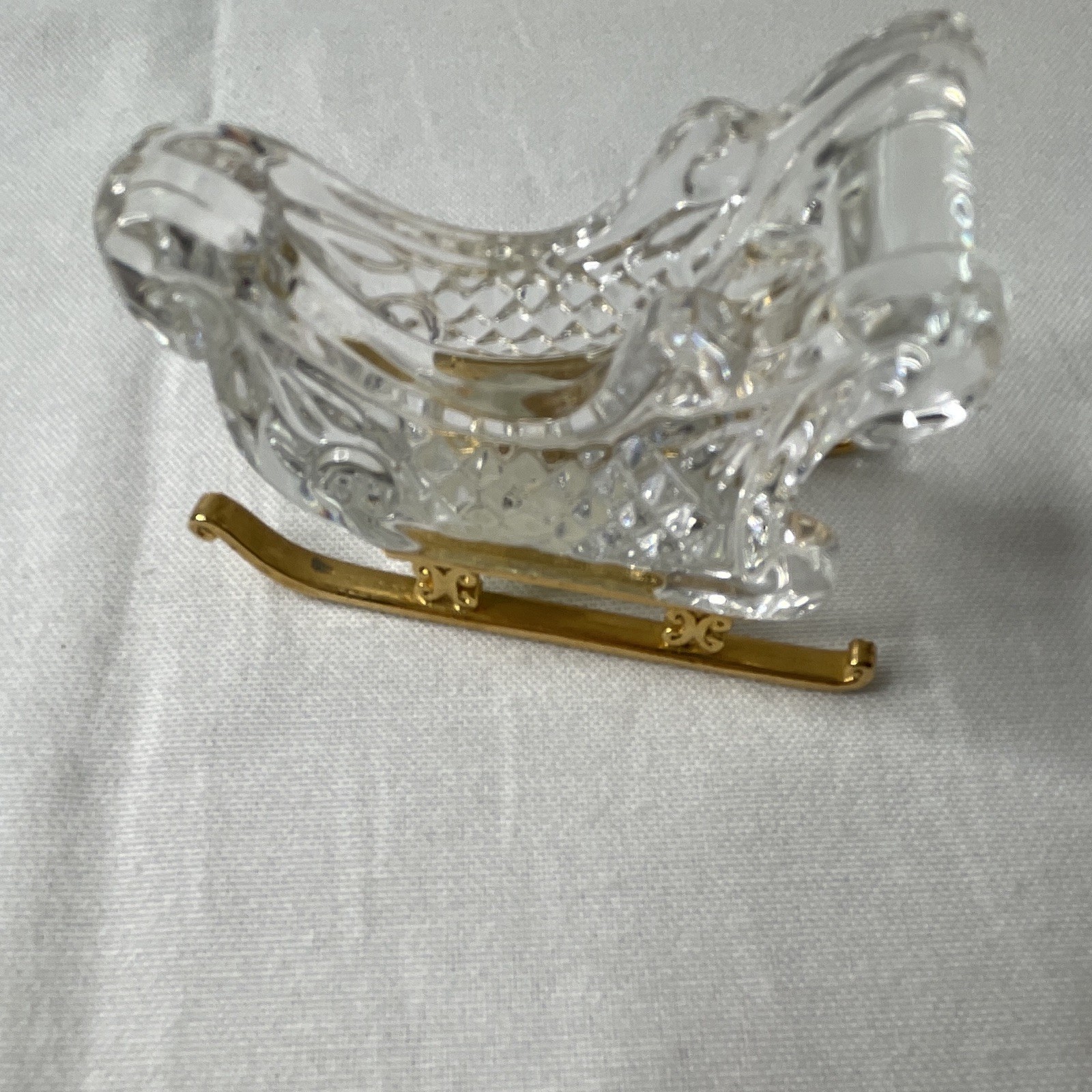 Waterford Cut Crystal Sleigh Figurine Gold Tone Metal Runners 3D Effect B-12