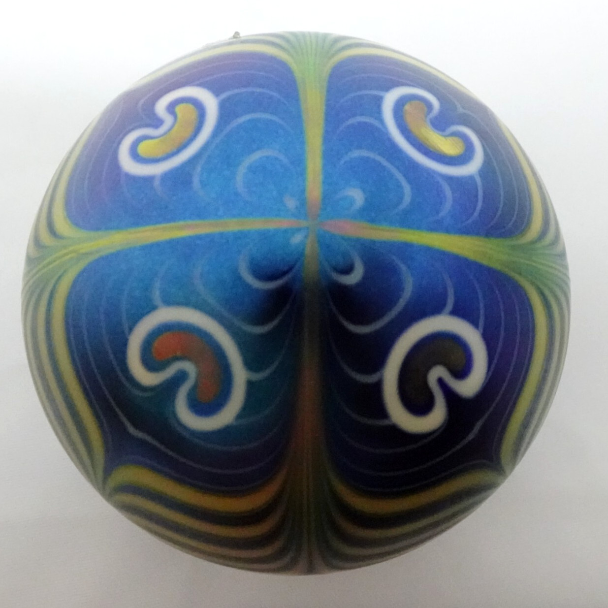 Signed Grant Randolph Studios Art Glass Pulled Feather Peacock Paperweight 82/86