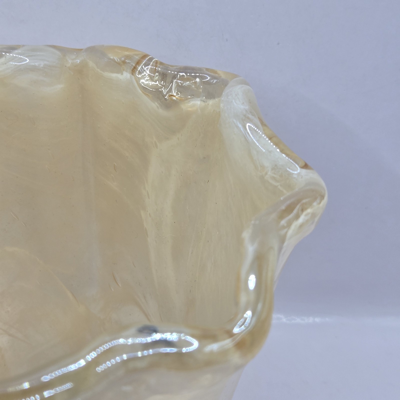Murano Art by Vetro Eseguito Golden Beige Secondo Glass Vase 7″H , 6″W