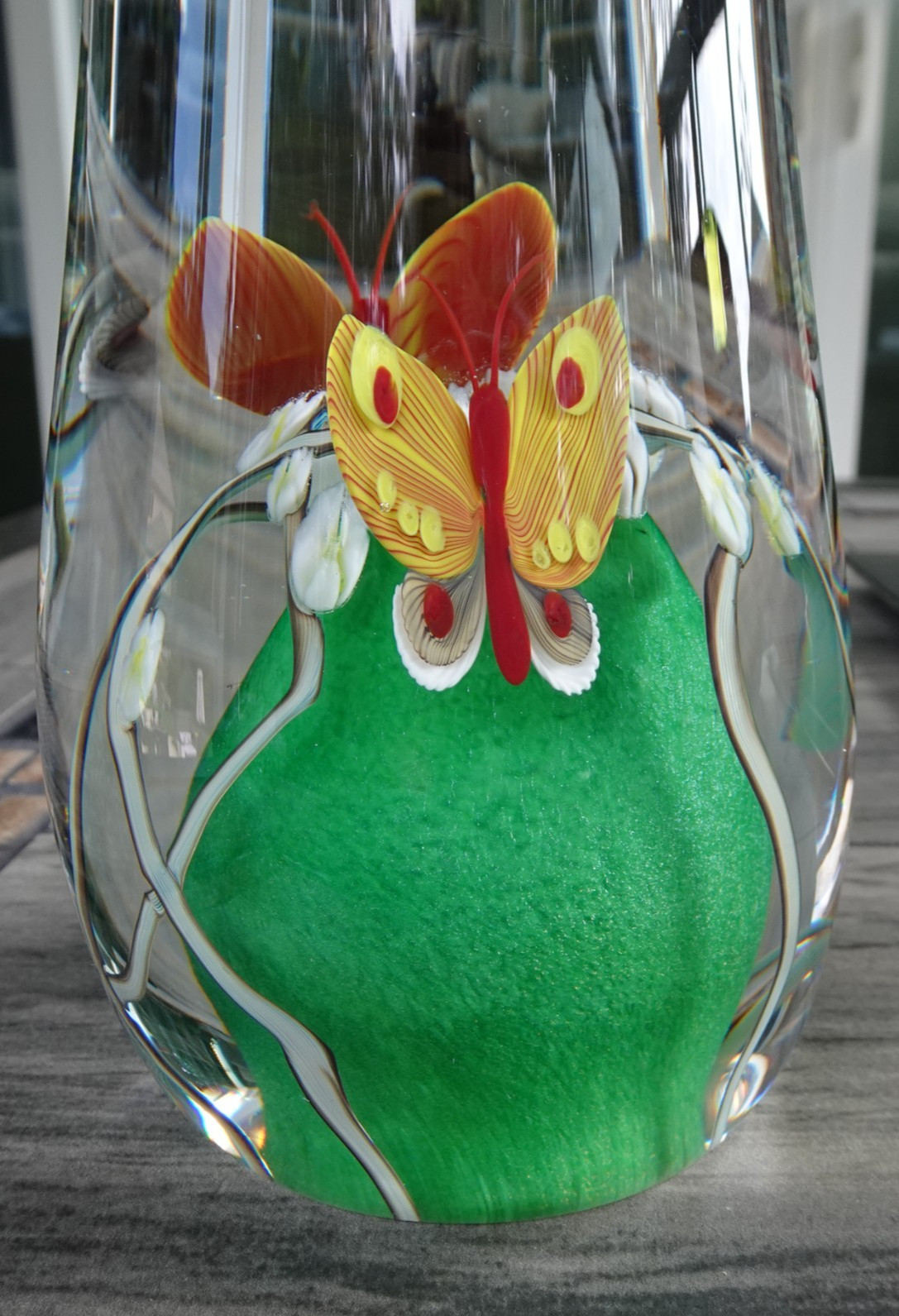 10″ Signed Zellique Studio Glass 1999 Joseph Morel Butterfly Cased Candle Vase
