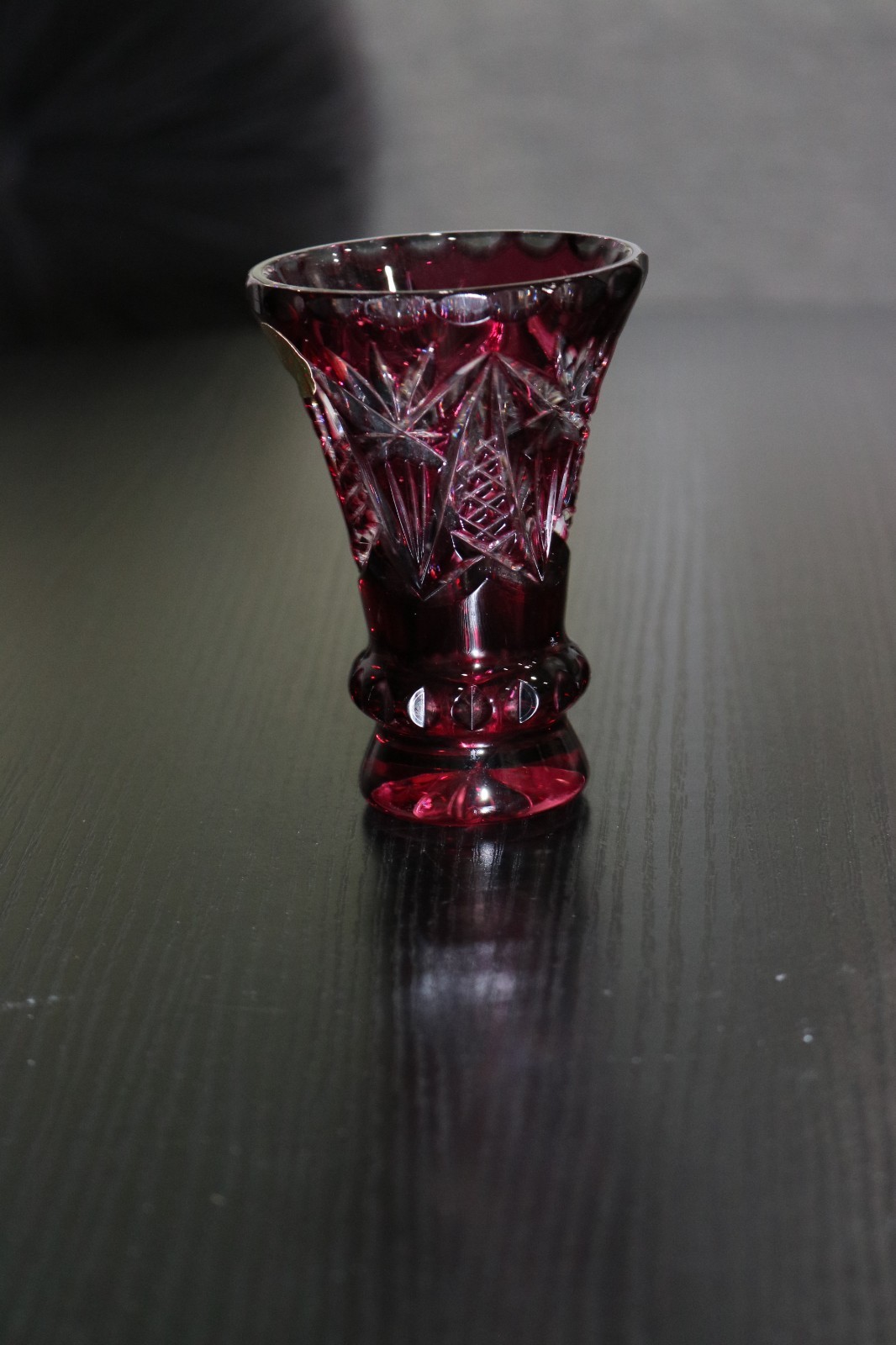 Vintage Nachtmann Bleikristall Cut to Clear Crystal Cranberry Red Vase 4 1/8″