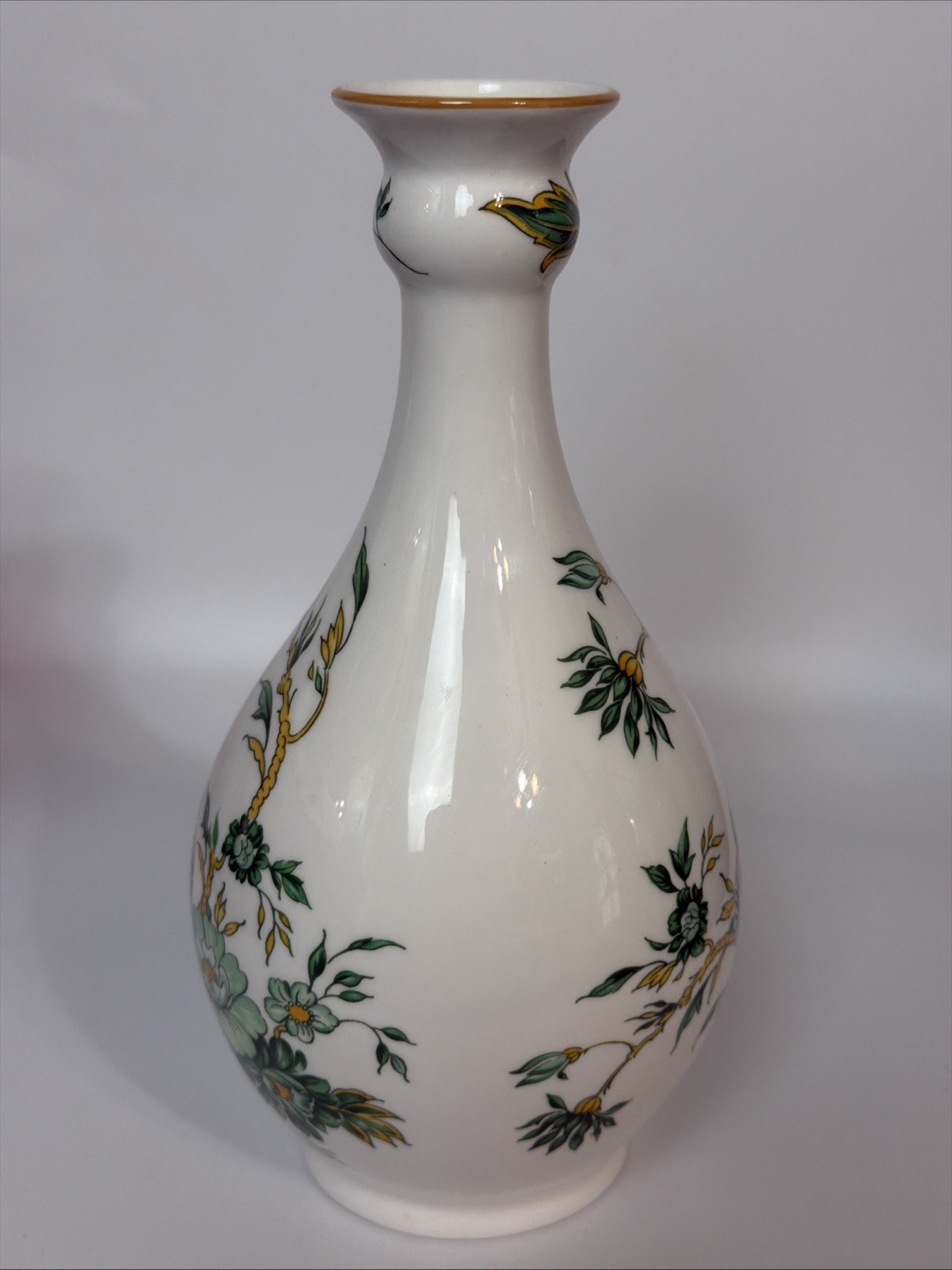 Crown Staffordshire Kowloon Fine Bone China Bud Vase England Vintage Floral 6in