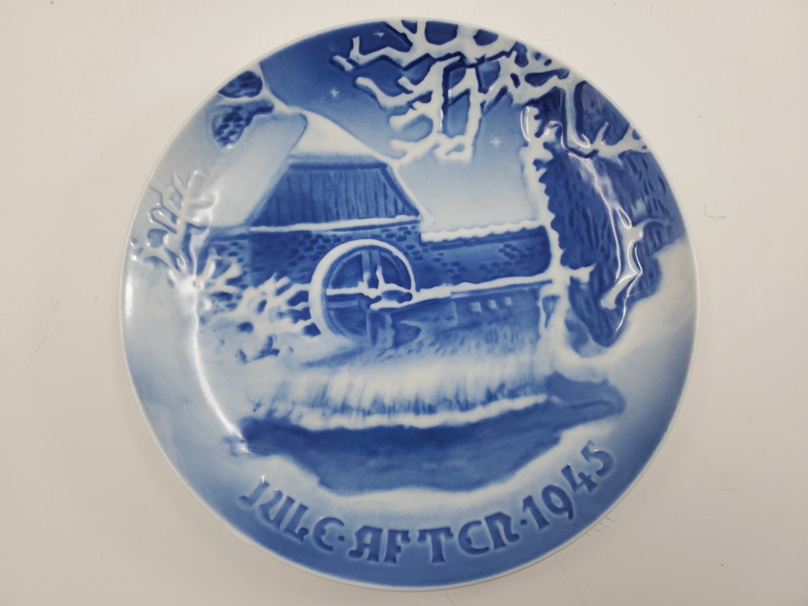 Bing & Grondahl 1945 7″ Blue Christmas Plate Denmark-B&G Danmark Copenhagen