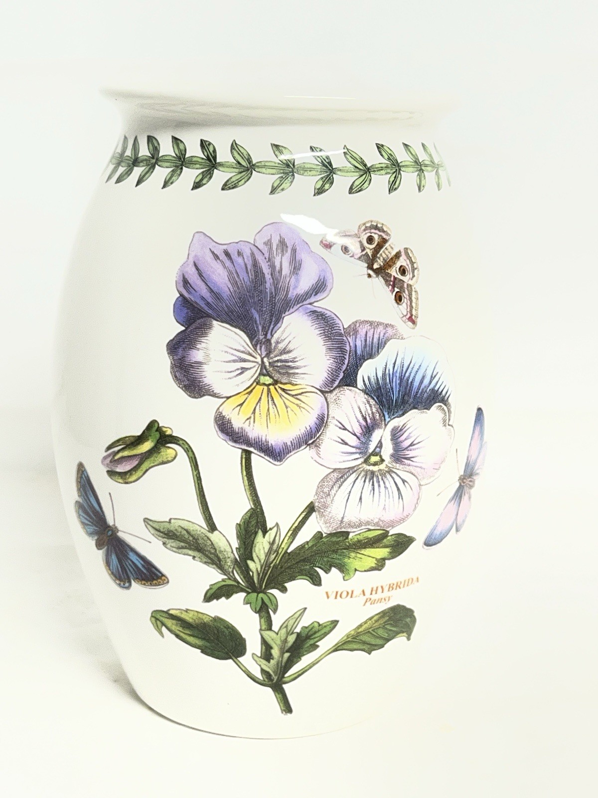 Portmeirion Botanic Garden Viola Hybrida Pansy Medium Vase 6 1/4″ Williams-Ellis