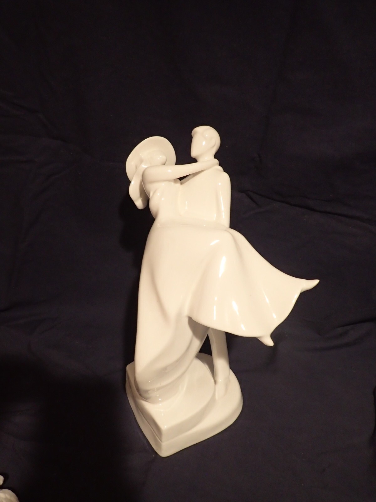 ROYAL DOULTON ENGLAND, OVER THE THRESHOLD, HN3274 FIGURE, WHITE CHINA