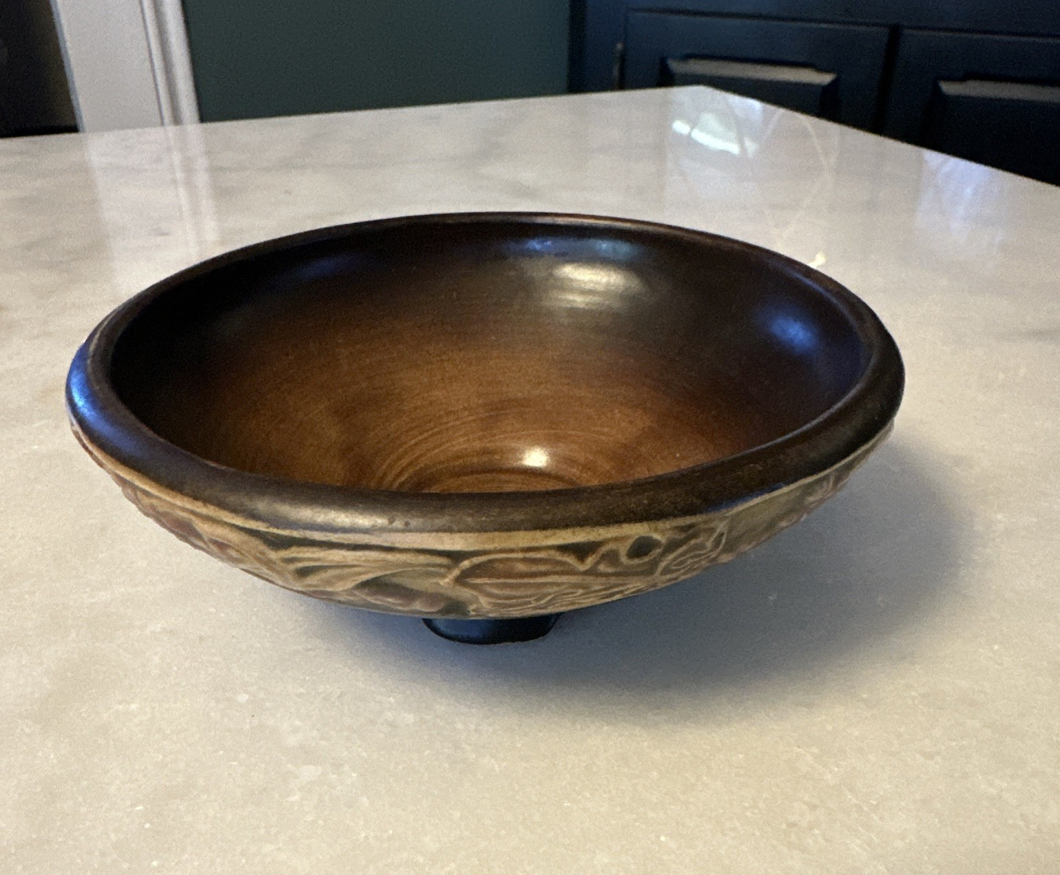 Roseville Antique Pottery Rosecraft Vintage Dark Brown Low Bowl 2″x5.25″ – 1924