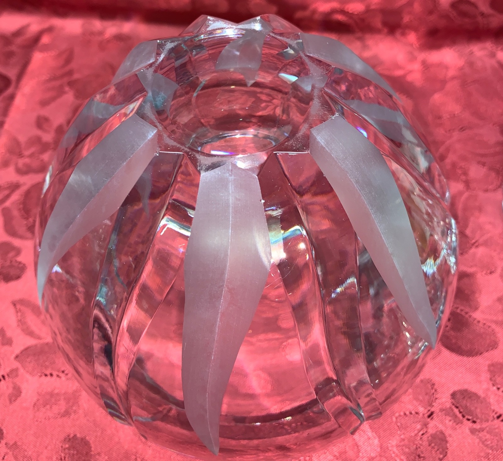 Mikasa ~Flame D’Amore~ 6″ Cut Crystal Flower Vase
