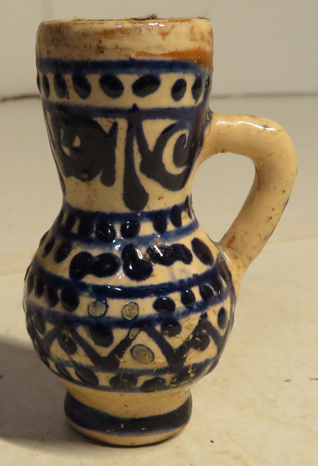 Mini Pottery Vase 2-3/4″ Blue Painted Unbranded Clay Cup Used Vintage Toy