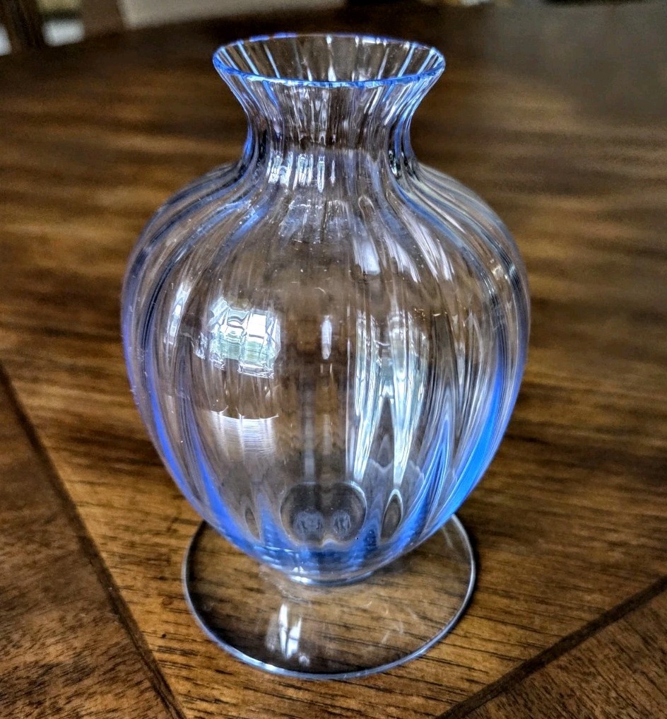 BACCARAT France Light Blue AQUARELLE Crystal Single Flower Vase