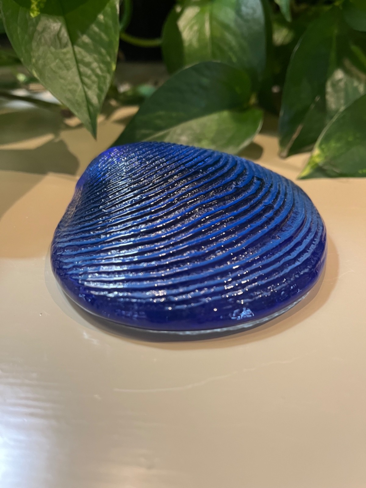 Lovely Cobalt Blue Art Glass Paperweight. Clam Shell Shaped 3.50″X3.50″
