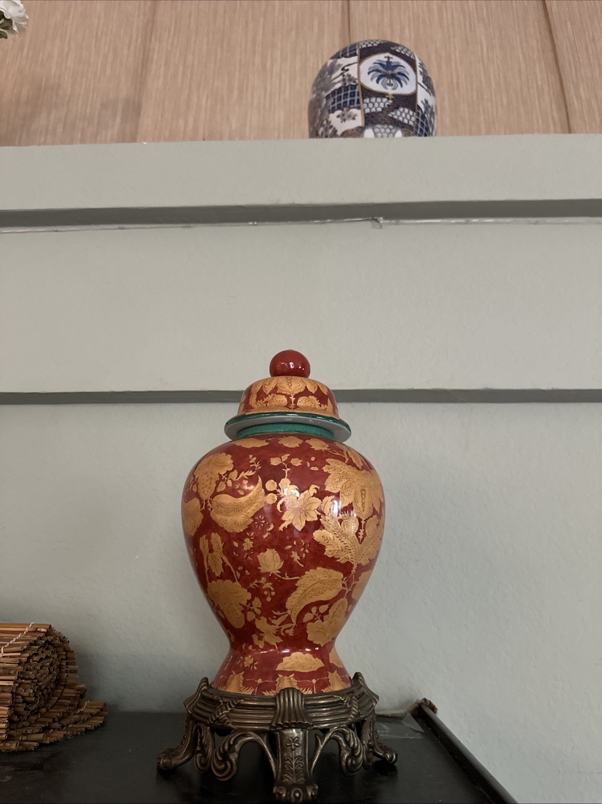 Mark Roberts Vintage Urn Ginger Jar With Lid 14” Red Gold Floral Motif Pedestal