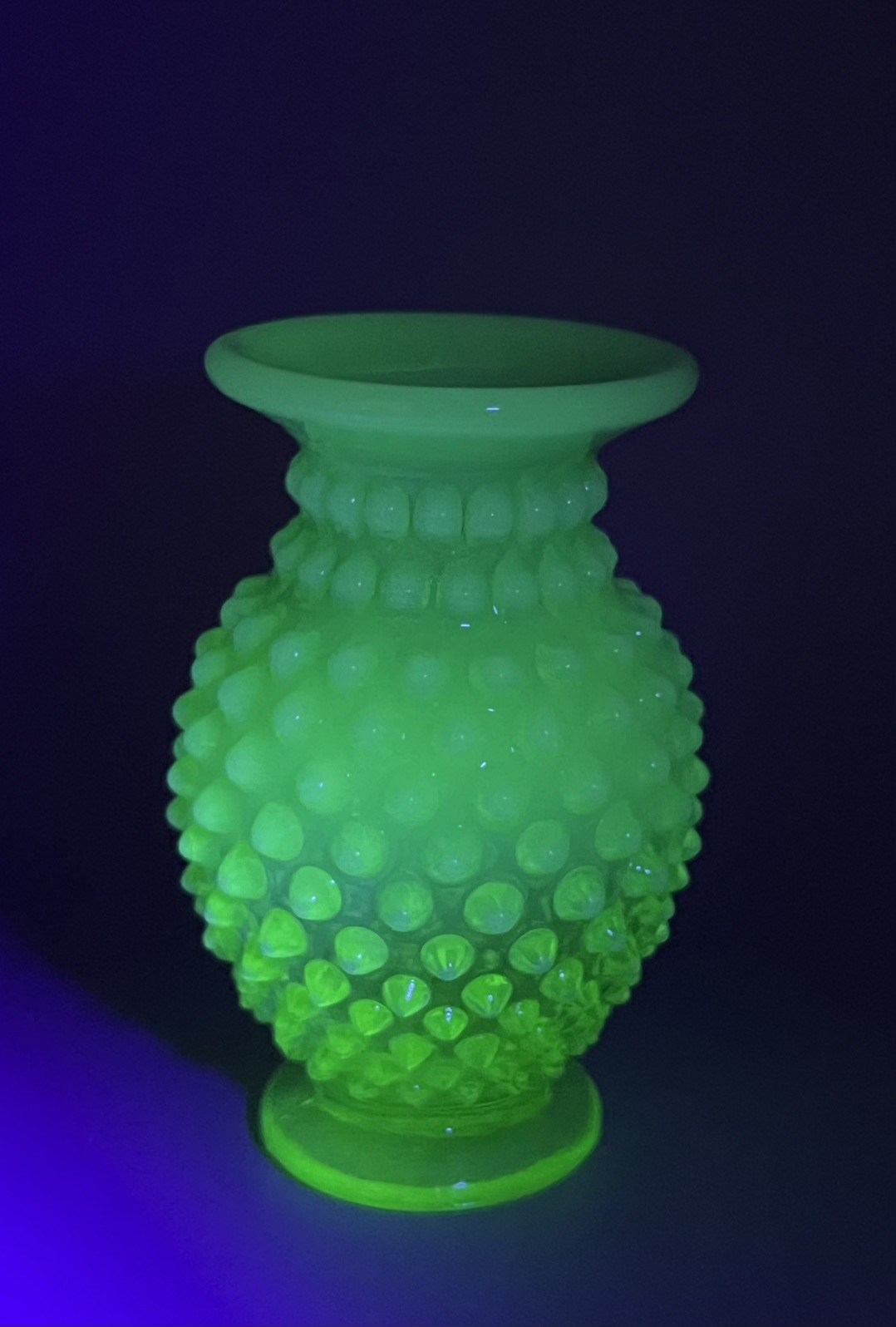 Vintage Fenton Uranium Hobnail Opalescent Green Glass Vase GLOWS