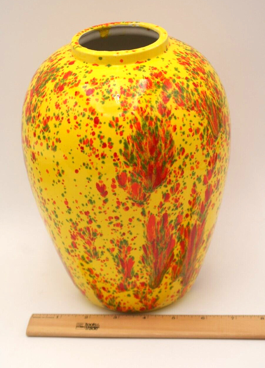 1976 Duncan Enterprises MCM Vase signed Lang 10″ tall yellow, red, green