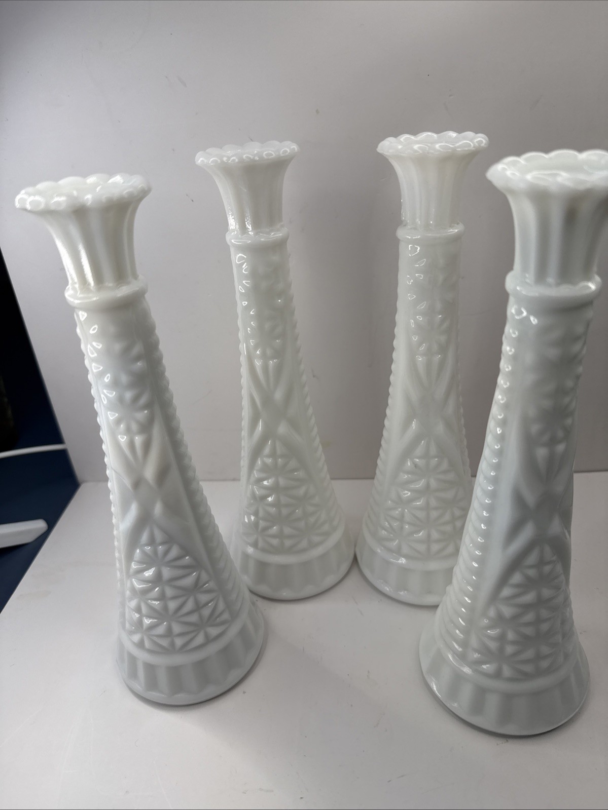 Lot of 4 Vintage Milk Glass Vases 9″ Anchor Hocking Stars & Bars Hoosier Wedding