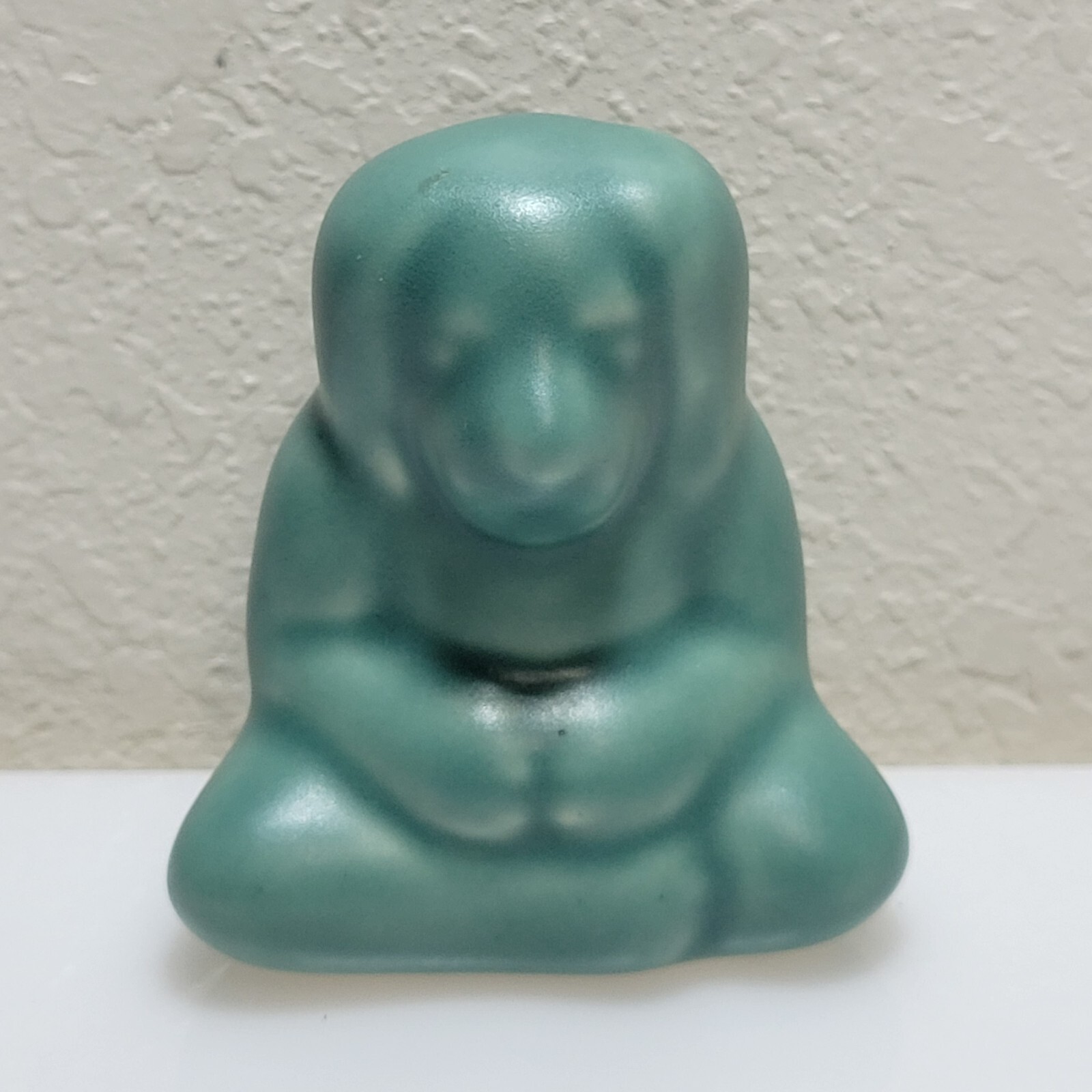 RARE Venice Clay Buddha Dog Zen Art Pottery Jade 2.75″ Signed Ceramic Figure