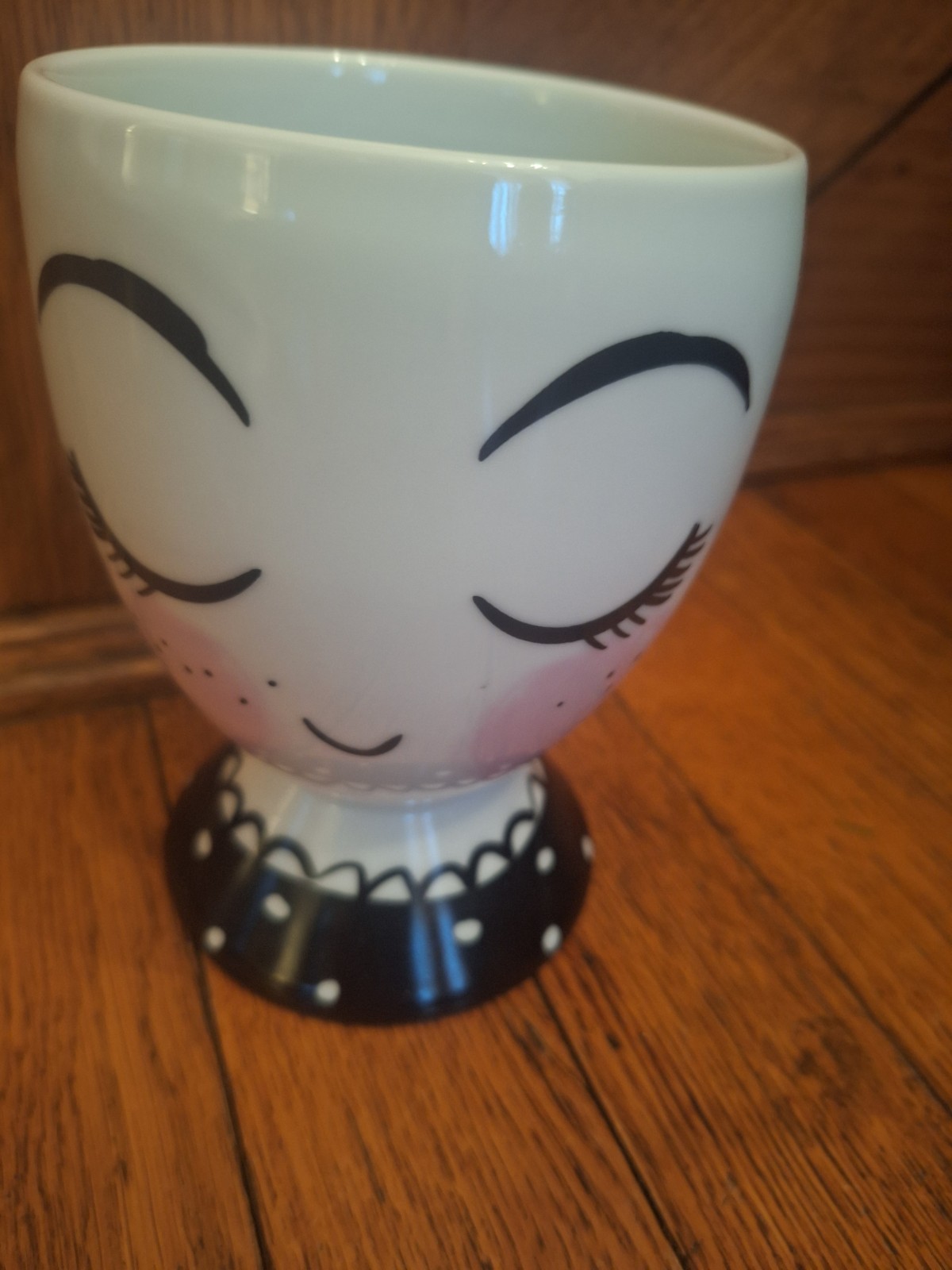 Retired Threshold Lady Girl Head Vase Planter Pencil Makeup Holder Ceramic