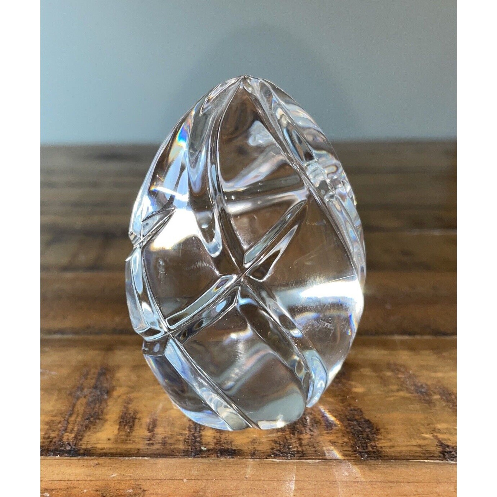 Solid Crystal Egg w/ Swirls Paperweight 3.25 in Weight Is 1 Pound. Beautiful!