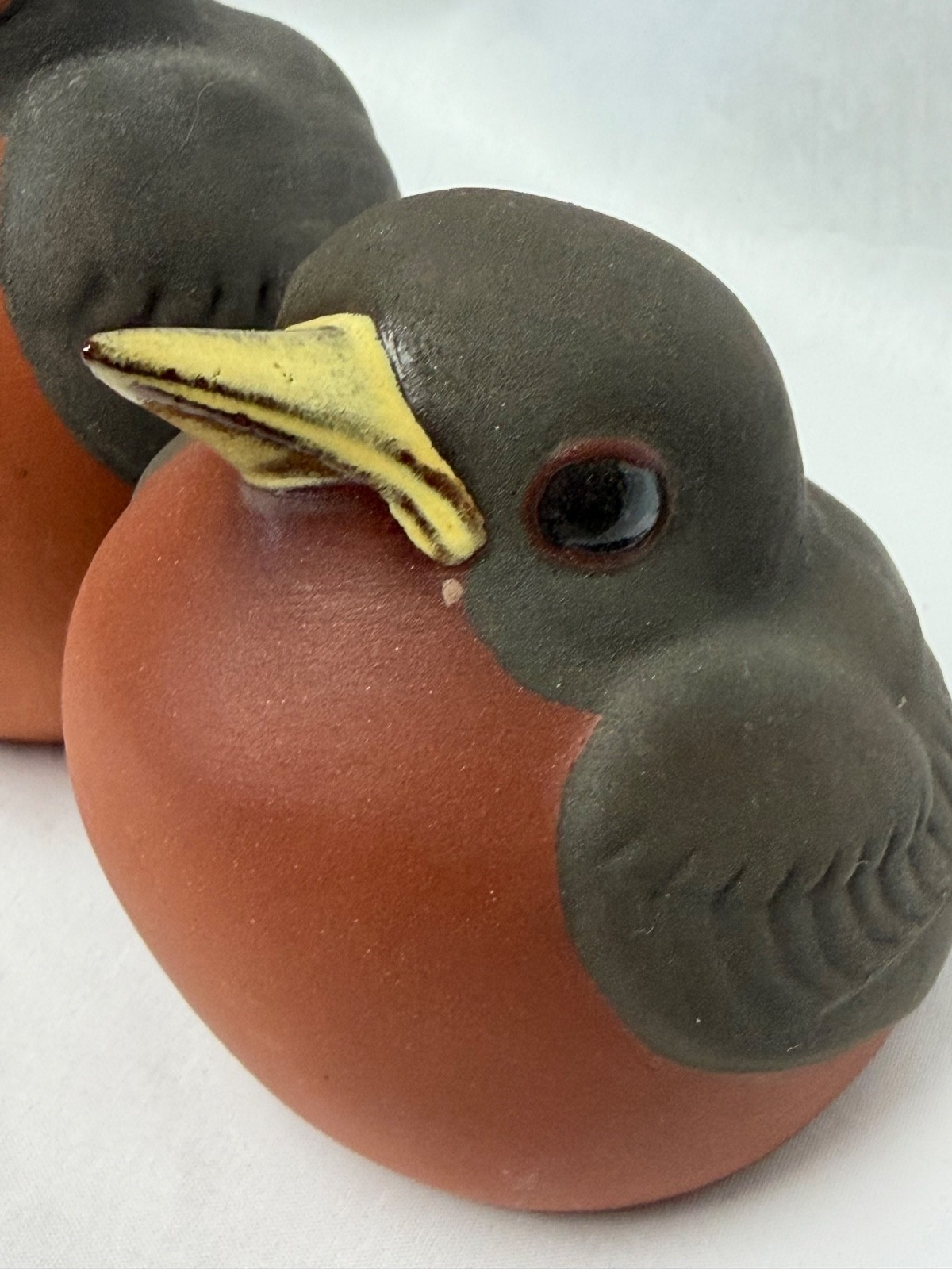 2 Robin Bird Figurine Chester Nicodemus Ferro Stone Pottery Big Small Set Signed