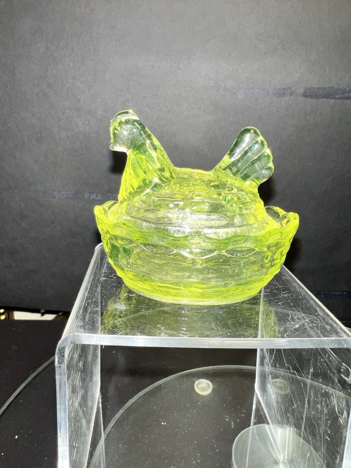 Vintage Summit Vaseline Glass Mini Hen on Nest Salt Cellar Glows Unmarked! 2.5”