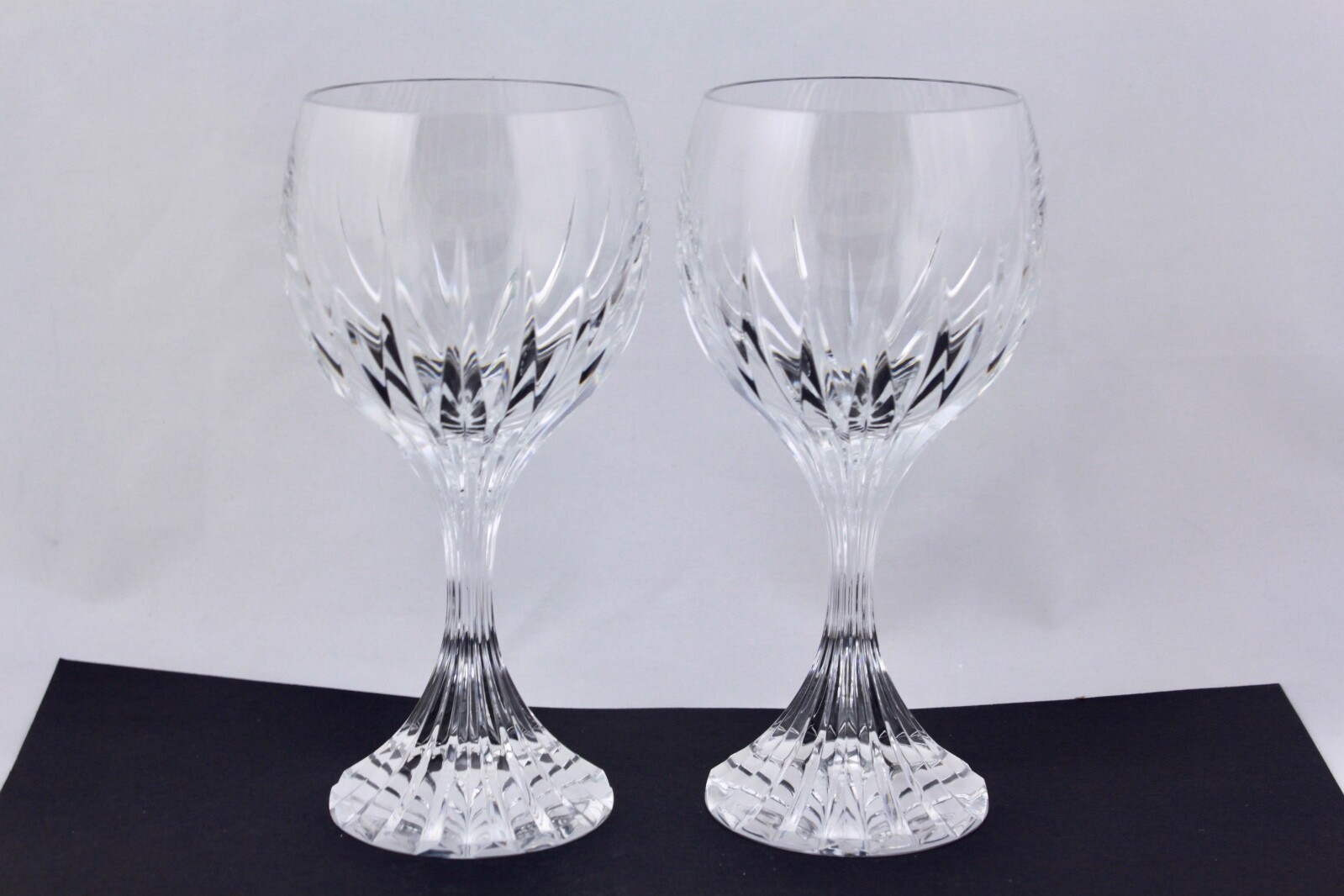 SET OF 2 BACCARAT CRYSTAL MASSENA 6-3/8″ WHITE WINE GOBLETS – MINT