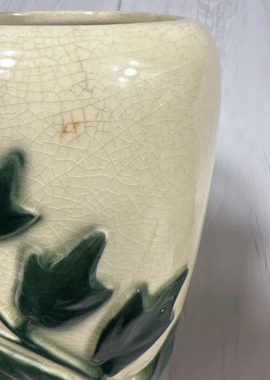 VINTAGE Ivy Leaf Vase Set 3 Cream Green Copeland Style Botanical Relief Art