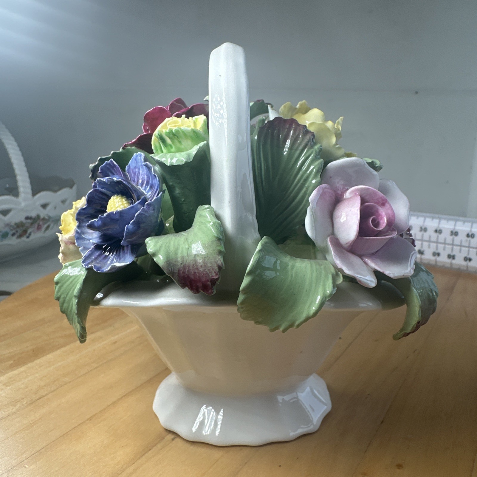AYNSLEY Hand Painted Fine Bone China Capodimonte Flower Basket, ENGLAND