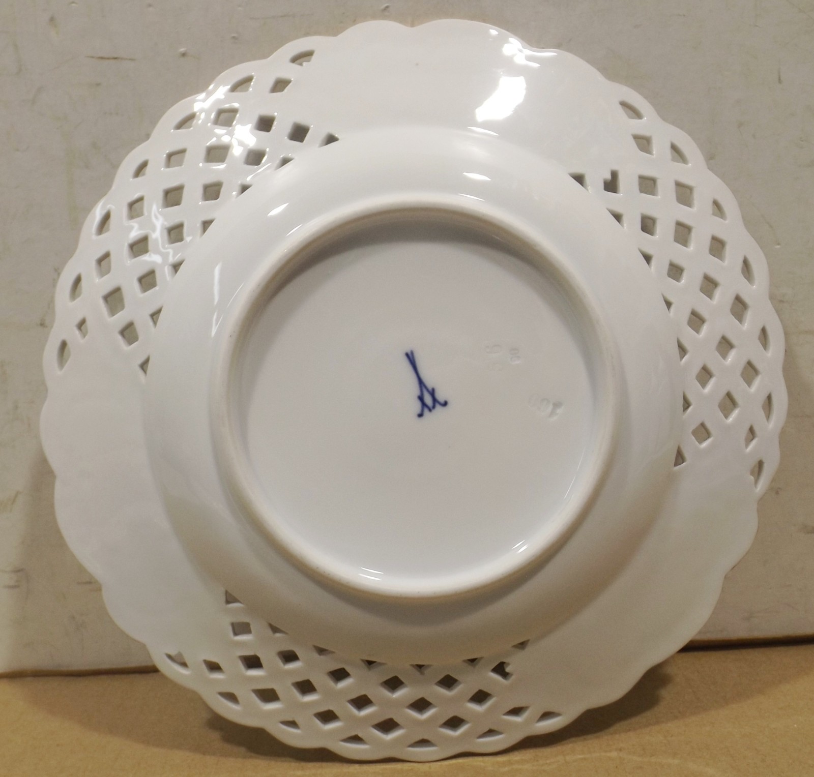 Meissen Streublumen Pierced Decorative Collector Plate 20.5cm Gold c.1900