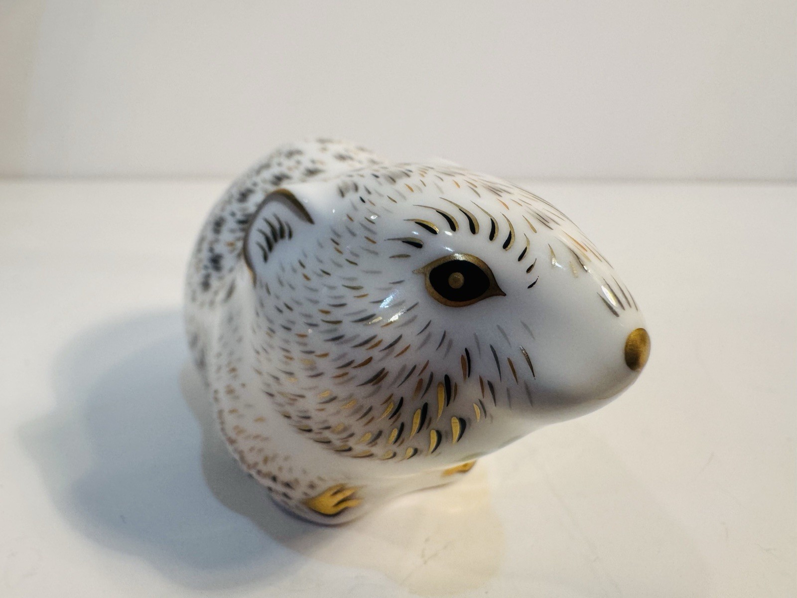 Royal Crown Derby Collectors Guild River Bank Vole Gold Stopper Mint In Box