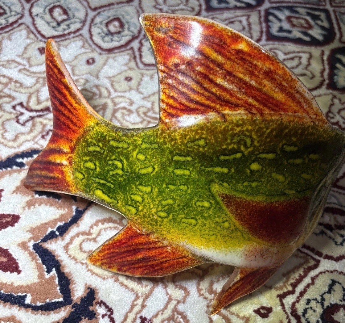FUSED GLASS Curved Fish Kiln Art Mackerel Figurine! Multicolor