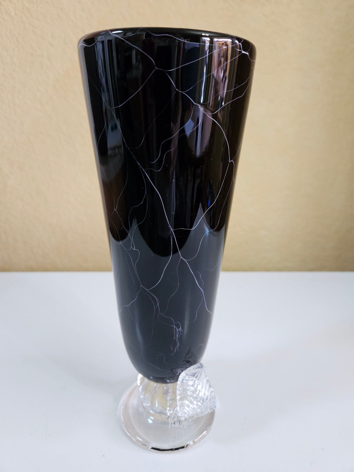 Art Glass Hand Blown Black Marbled White Vase Clear Stem Base Curled Leaf 11″