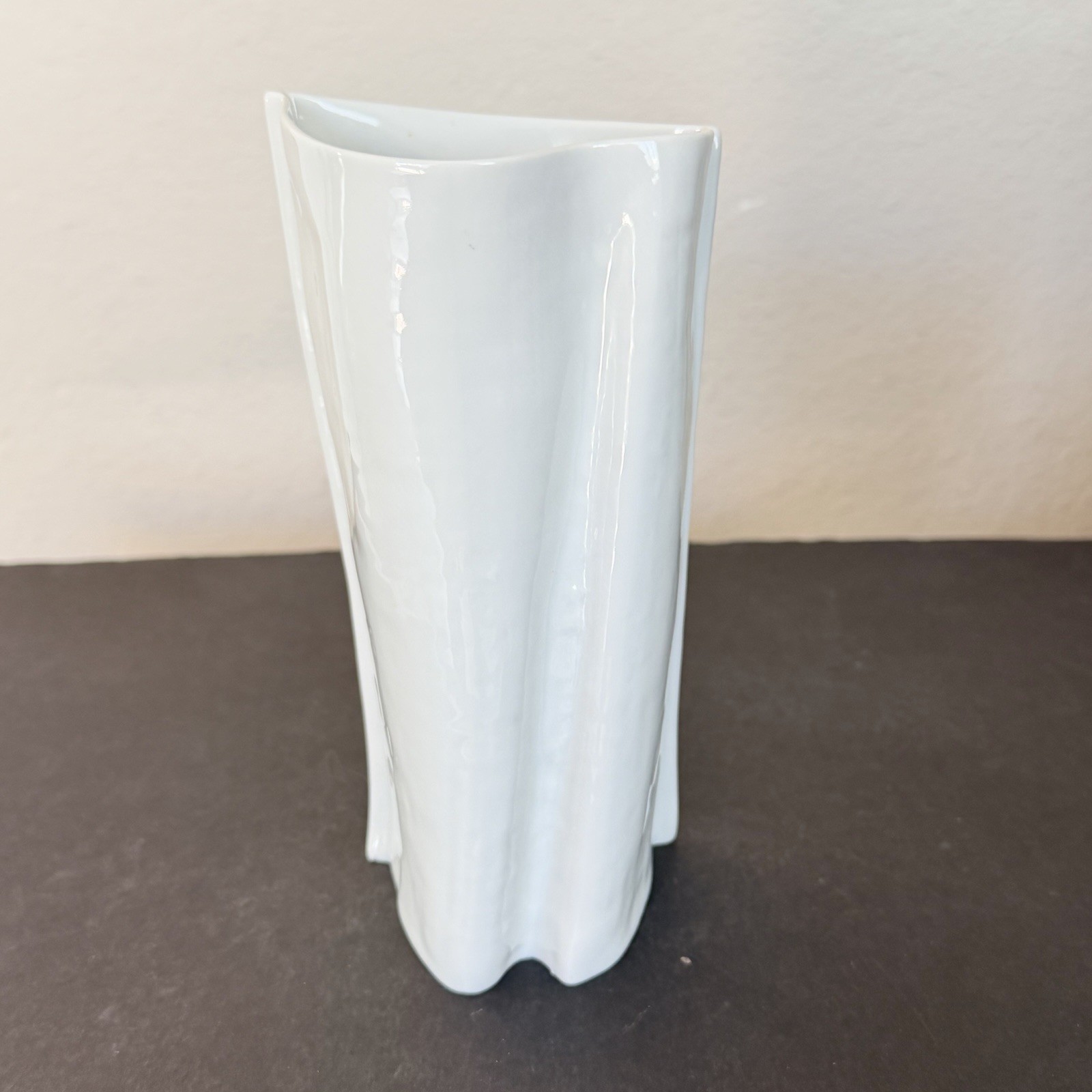 Rosenthal Porcelain Vase Johan VanLoon White Abstract Germany 4014/18 Luxury