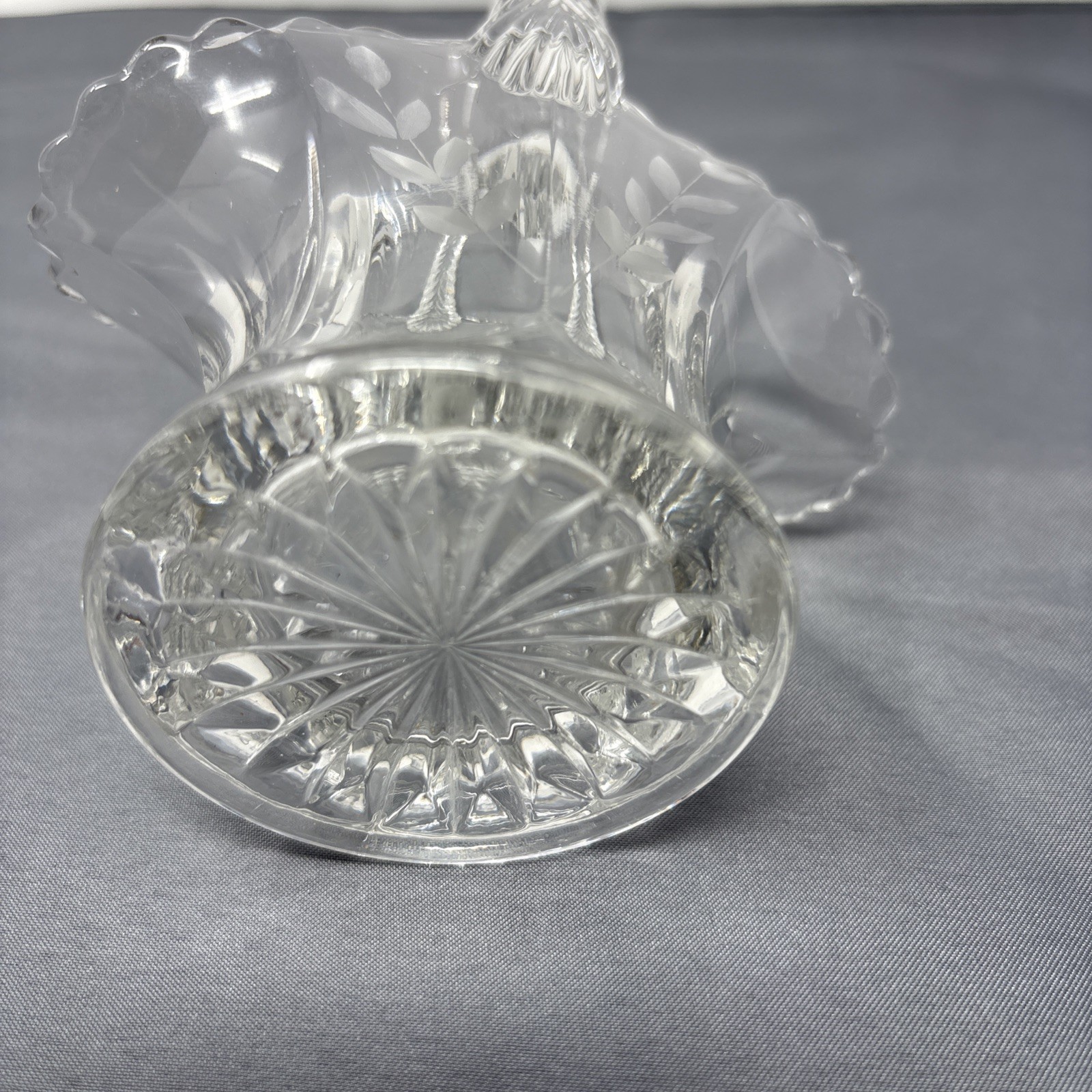 Vintage Pressed Glass Basket Handle Candy Dish Scalloped