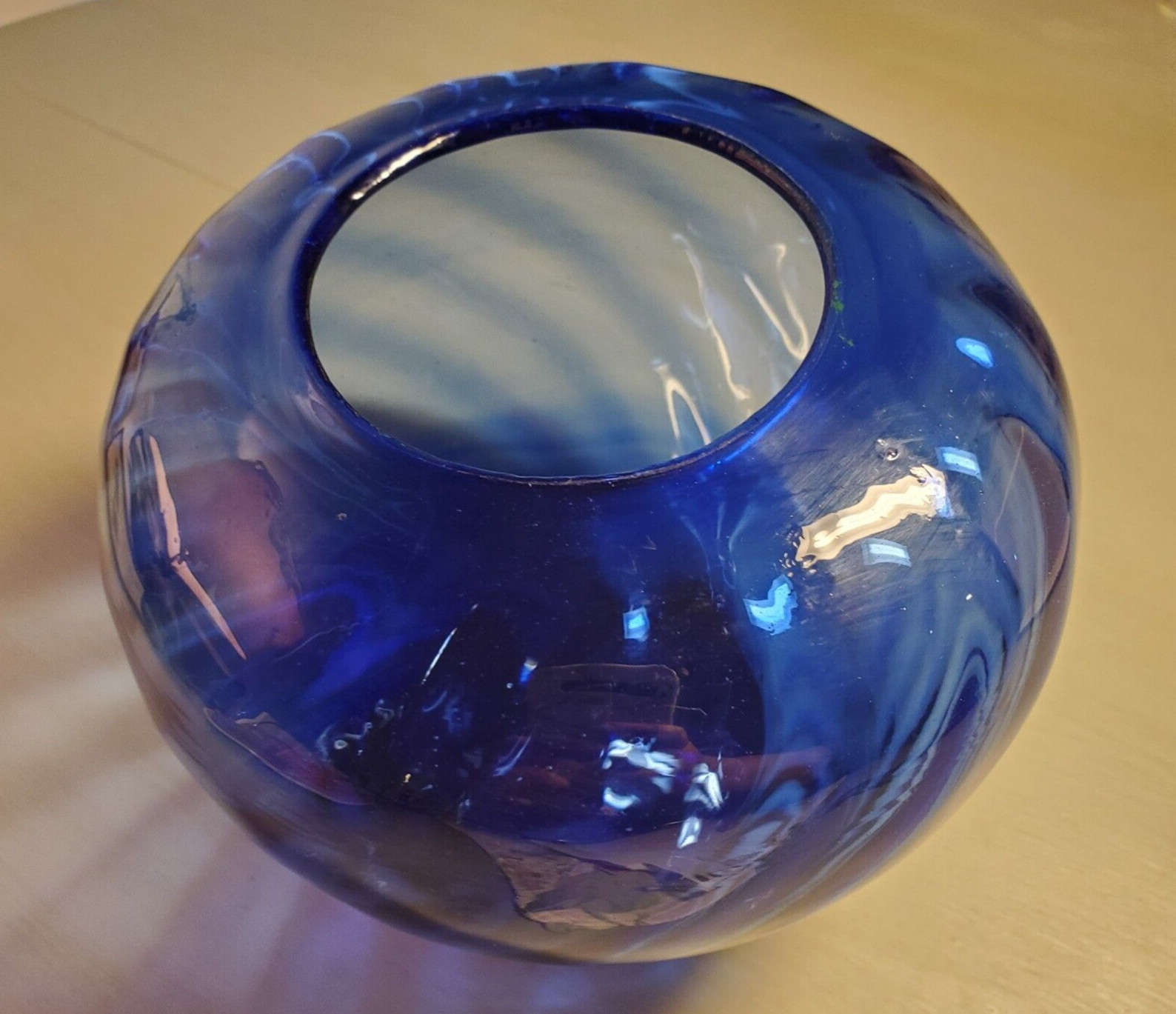Art Glass Cobalt Blue Optic Swirl Bowl Vase 5.5″ Tall x 6″ Wide EUC