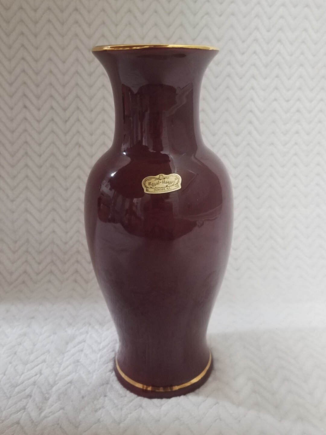 Vintage Royal Haeger USA Mid Century Vase Red Gold Antique 10″ Dundee Illinois