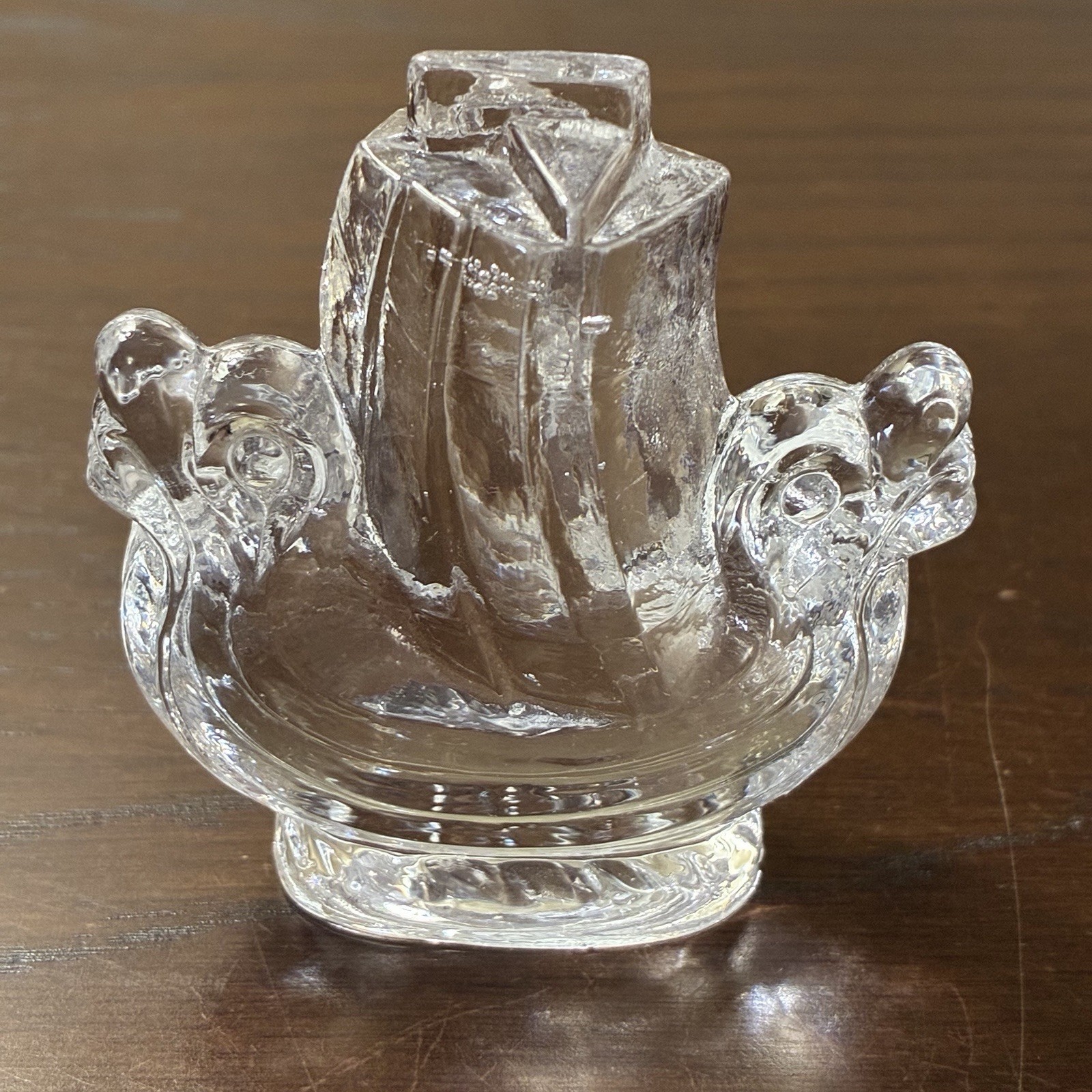 Vintage Lindshammar 2.75″ Clear Crystal Viking Ship Paperweight ~ Made in Sweden