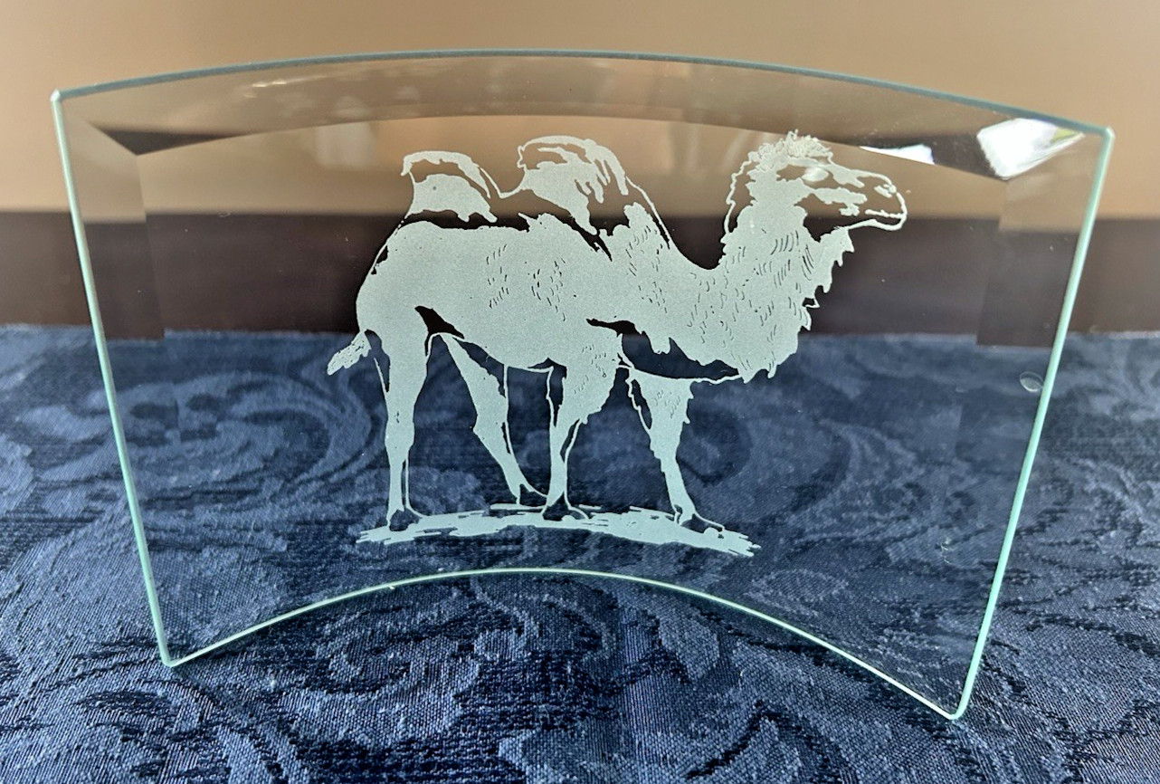 Curved Beveled Glass Frosted Camel Stand-Alone Art Piece 4″x5.25″