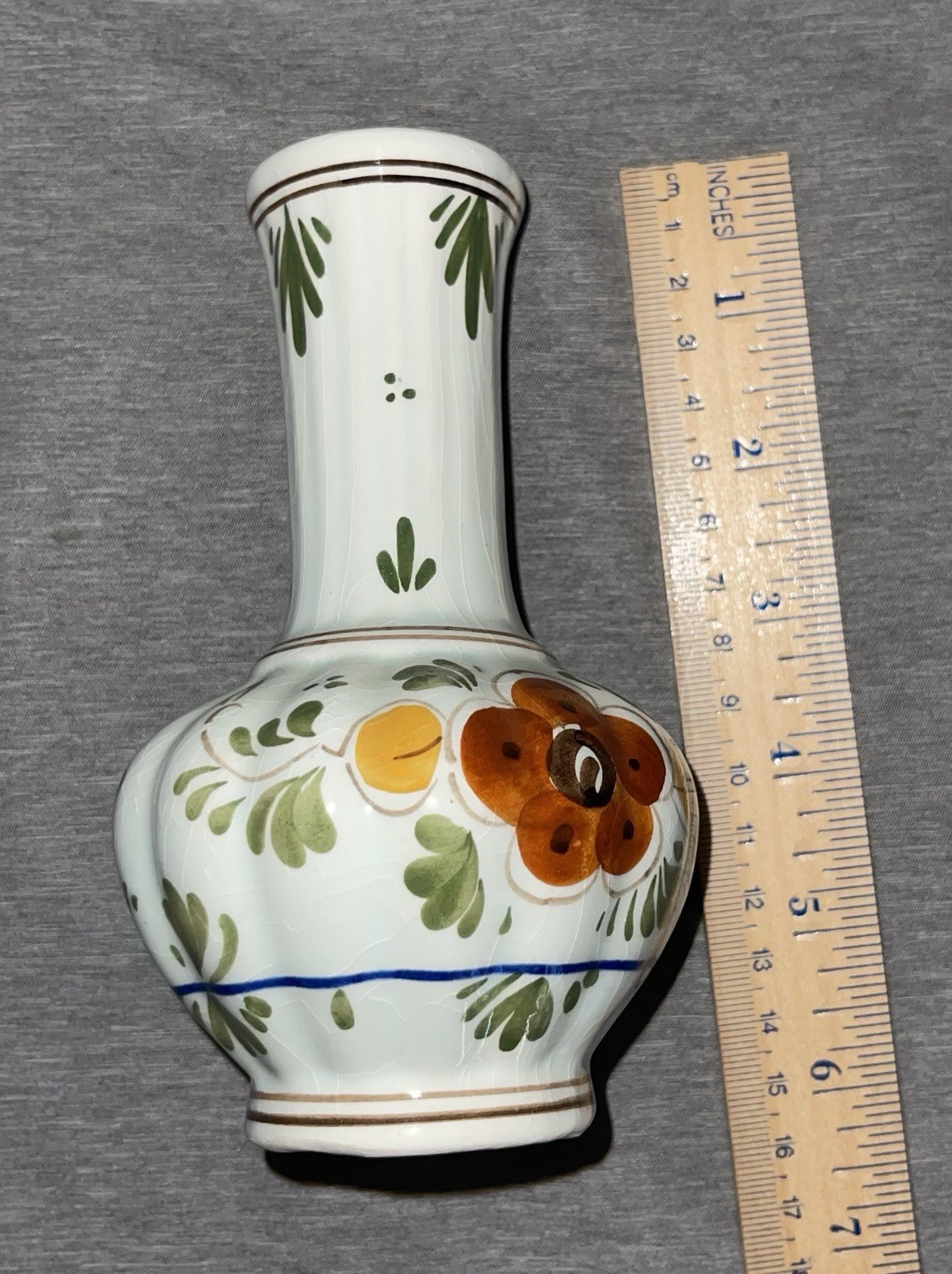 Vintage Hand Painted DP Delft small 6.5″ Bud Vase 252B