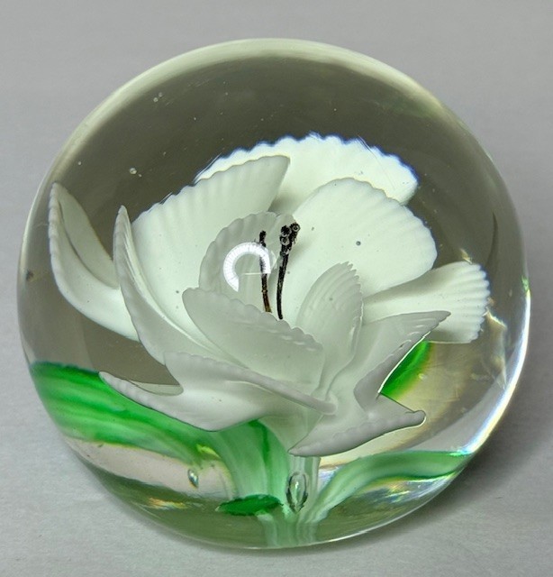 2 pc Art Glass Paperweight Lampwork Floral, Flower Design 3″ and 2.5″ Two Sizes