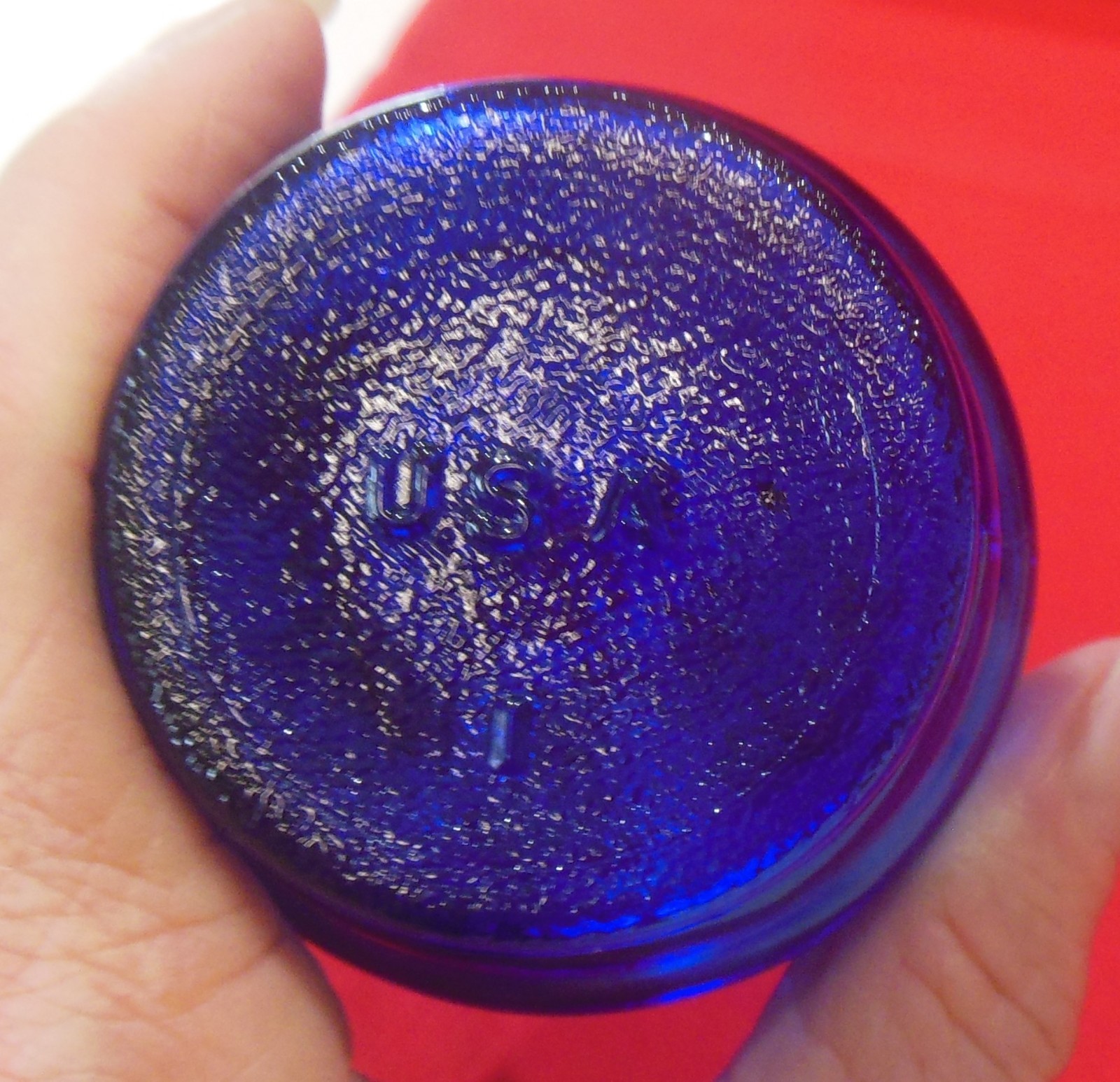 Mini Cobalt Blue Glass Beehive Bud Vase U.S.A. 4½ Inches Tall