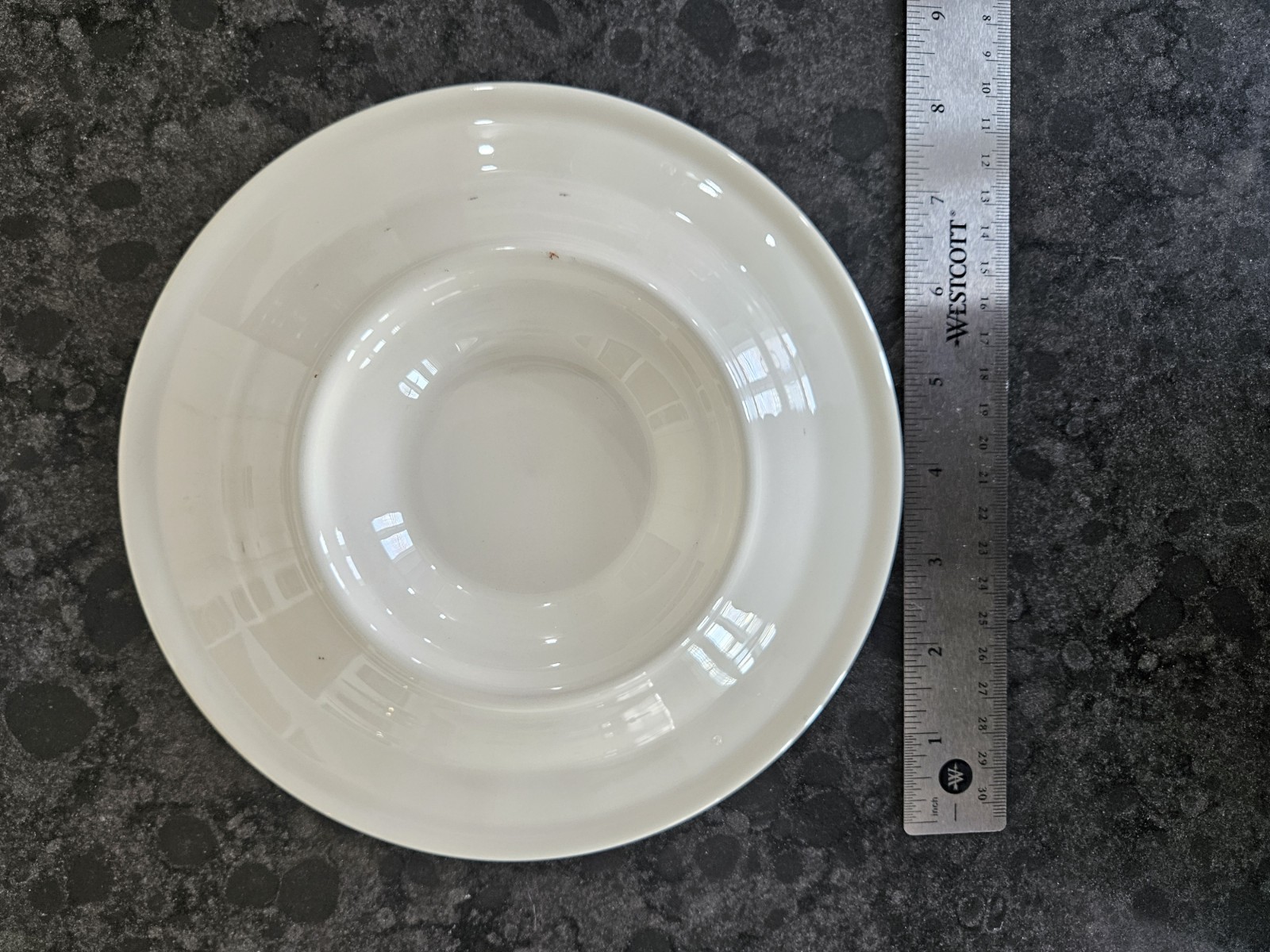White Ceramic Round Ashtray Opryland USA Music Theme Decorative ~7.5 in Glossy