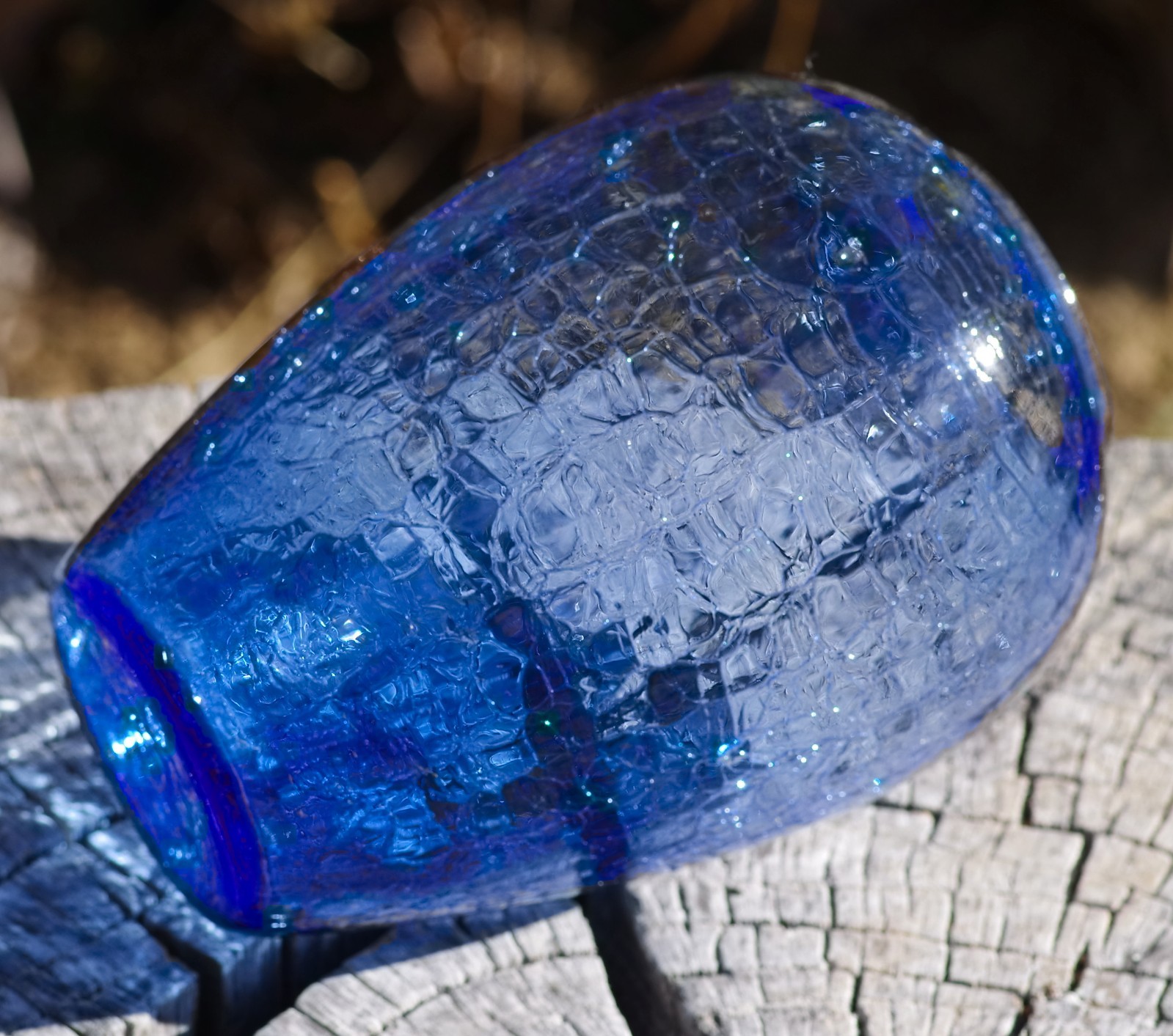VINTAGE Blue Crackled Glass VASE 6″H Very Nice Glass!