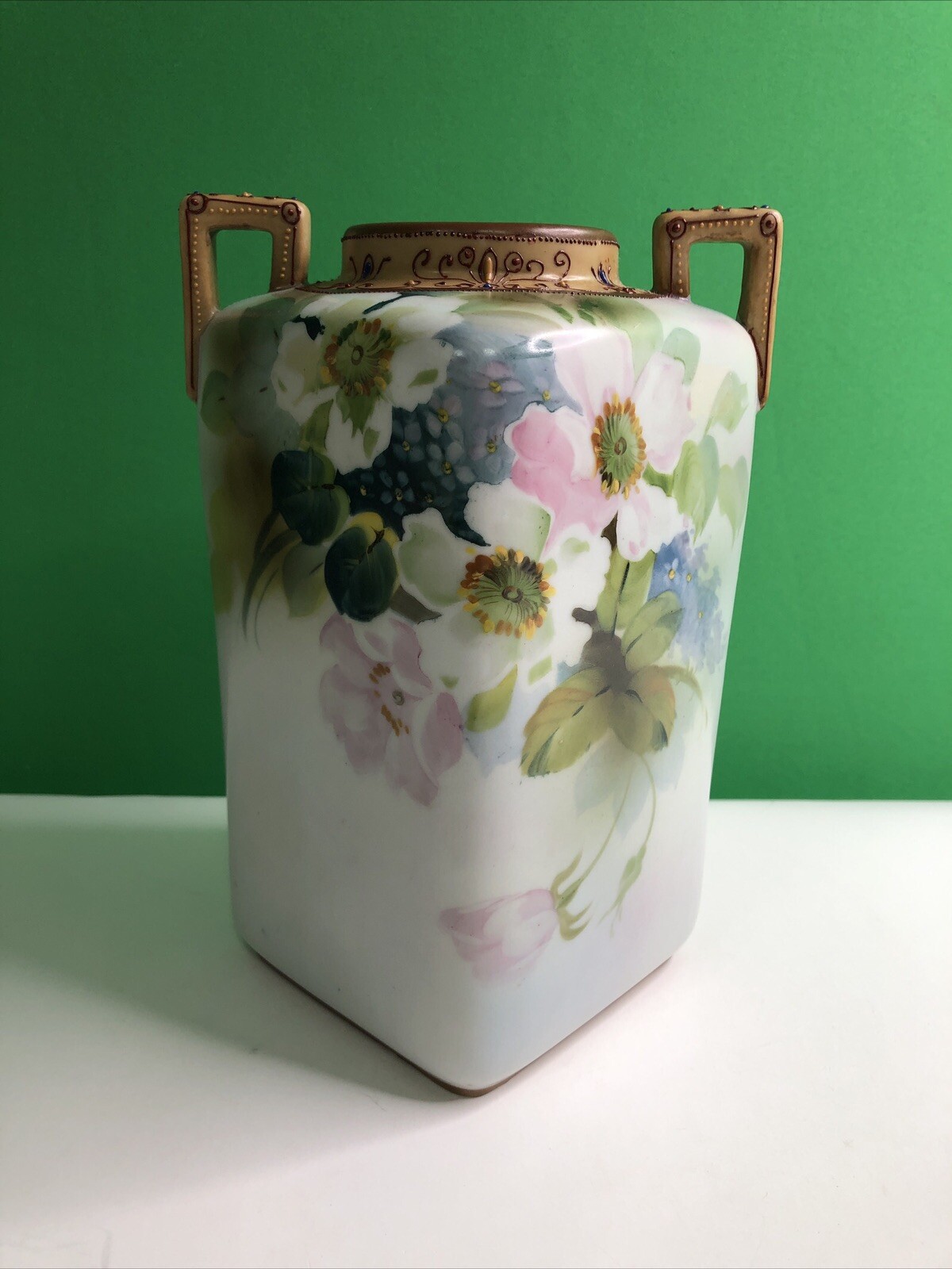 IMPERIAL NORITAKE NIPPON HAND PAINTED VASE OLD ROSES ART NOUVEAU MORIAGE C 1910