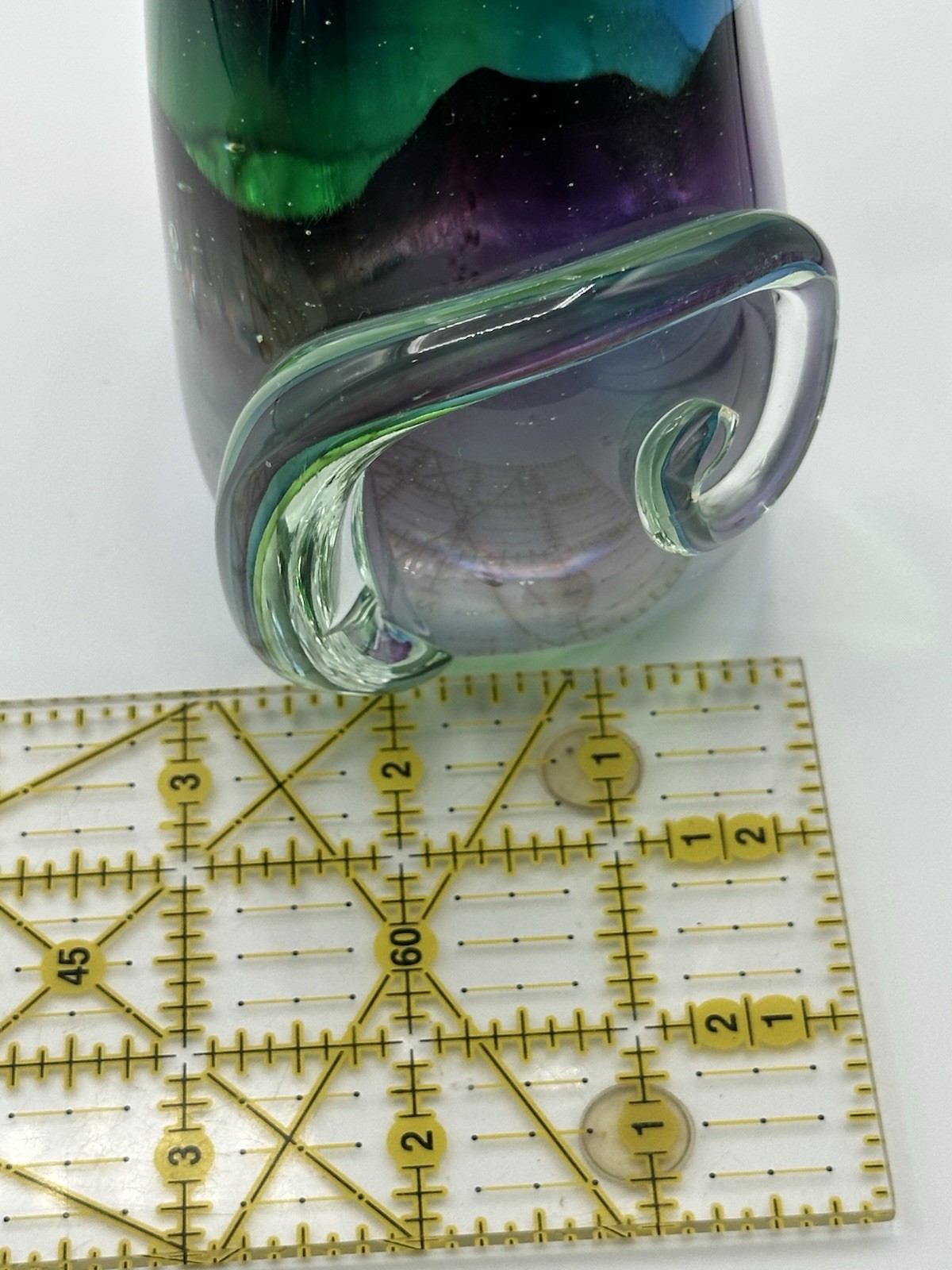 Sommerso Art Glass Cat Sculpture 7 5/8” Tall Burgundy Blue Green In Clear