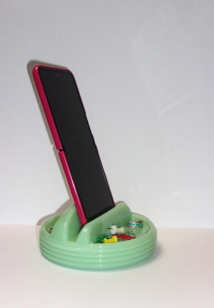 Mosser Glass Jadeite Jade Green Cell Phone Holder Kitchen Accessory Made In USA