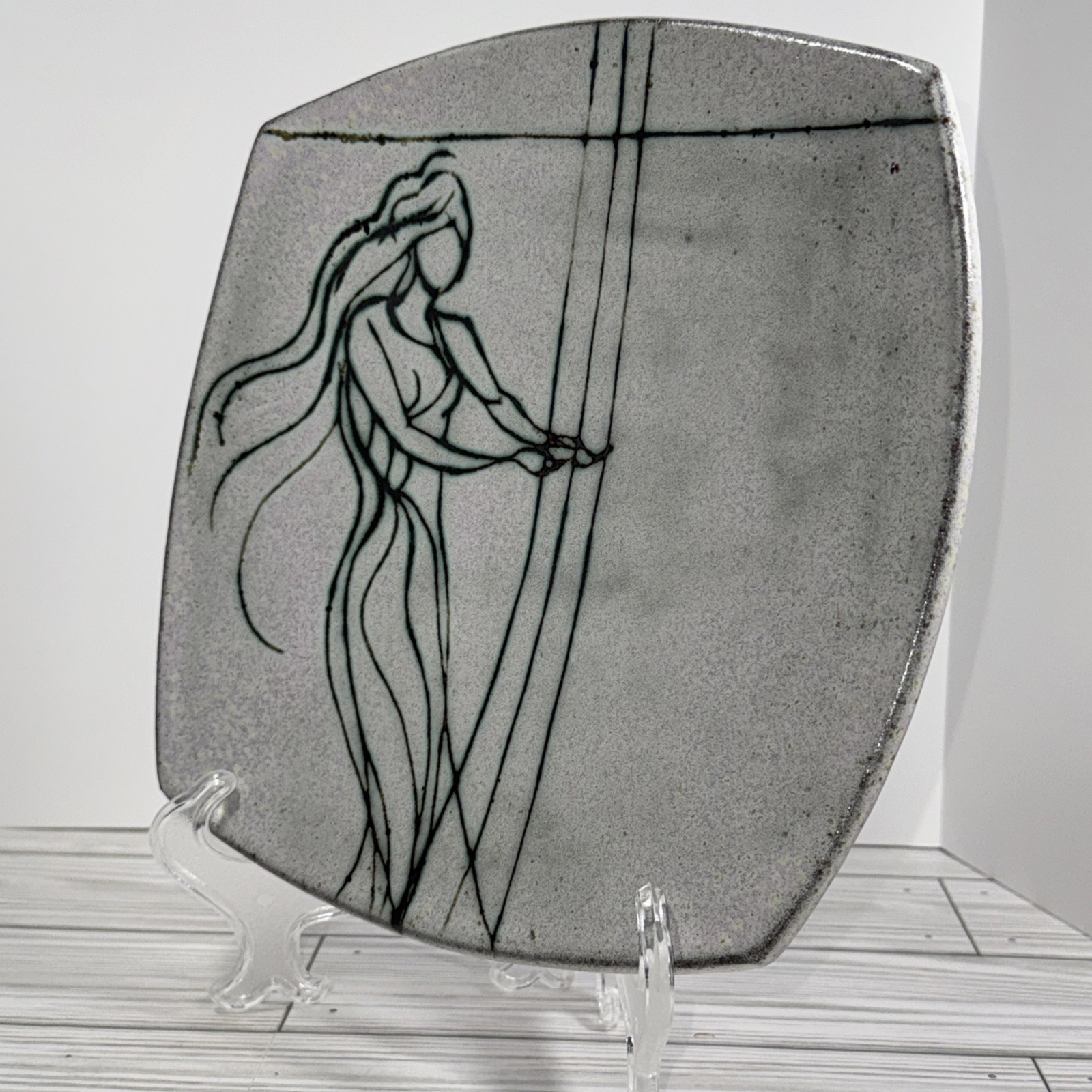 Red Clay Studio Art Plate Raku Style Woman Extending Hand In Water 9.25 Signed