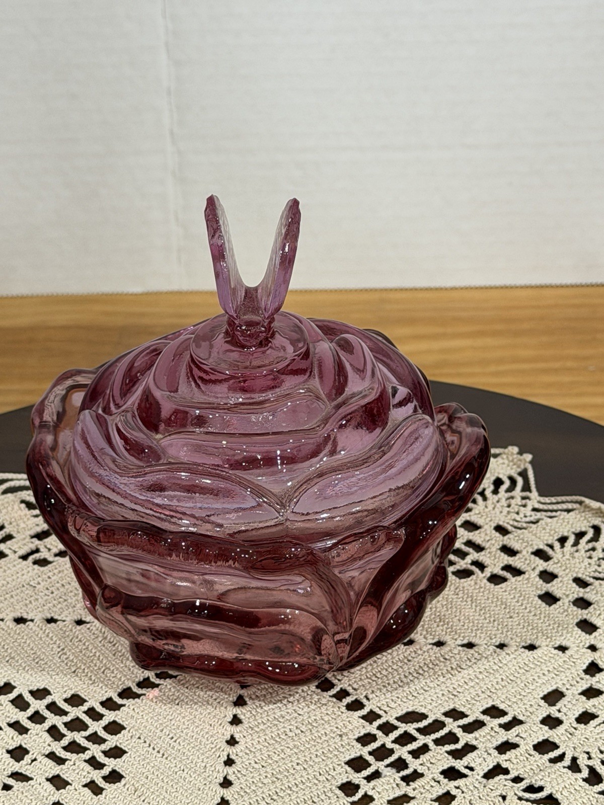 Fenton Glass Pink Rose Flower Candy Dish with Butterfly Lid 5 3/8″, So Cute!